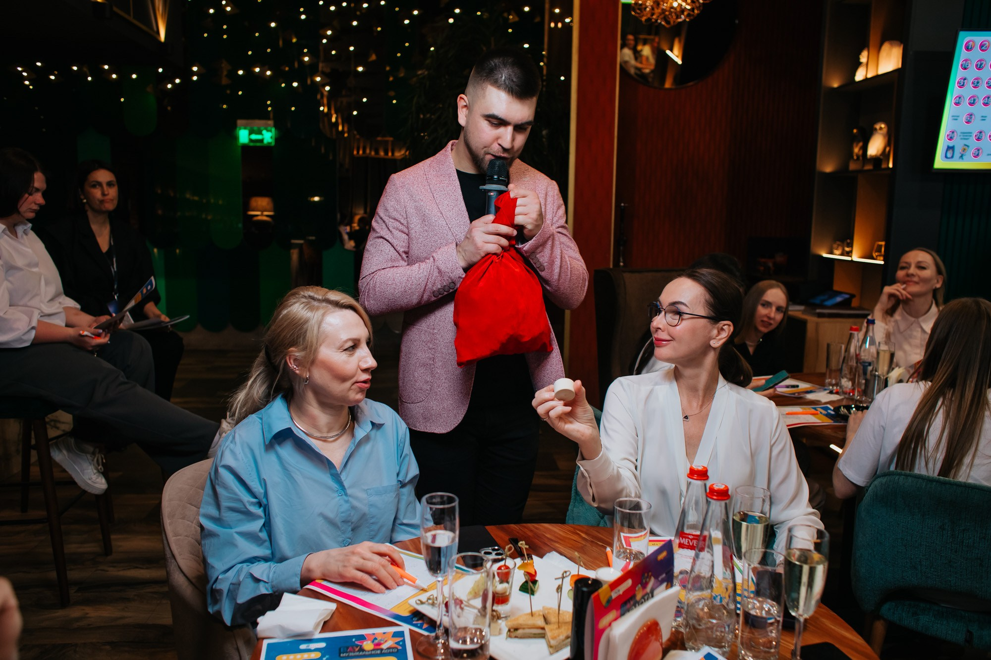 Синара в P’yano. Свадебный и репортажный фотограф в Екатеринбурге и Сухом Логу