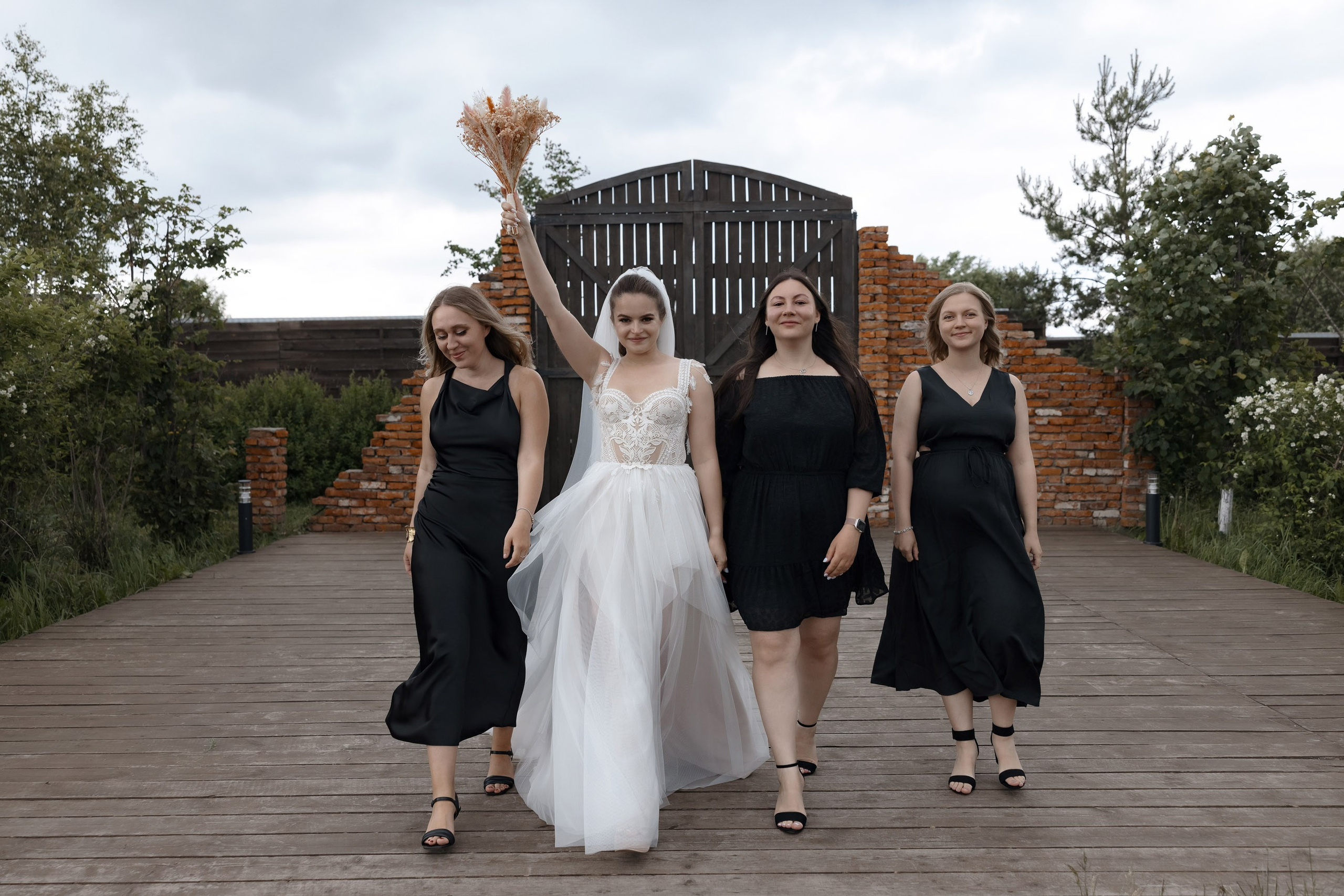 Артем и Вера. Свадебный фотограф и видеограф Юрий и Эля Дубинины