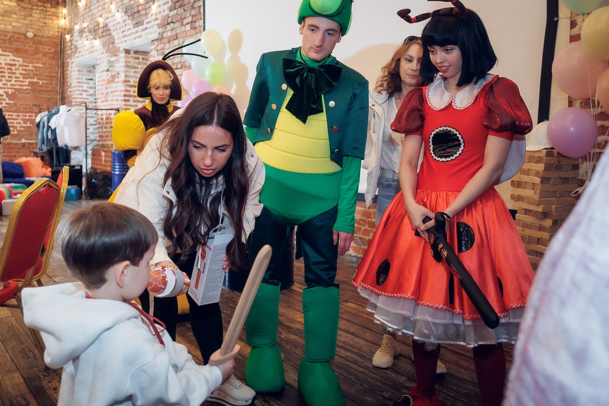 ДР В ЛОФТЕ. Свадебный и репортажный фотограф в Москве и Московской области