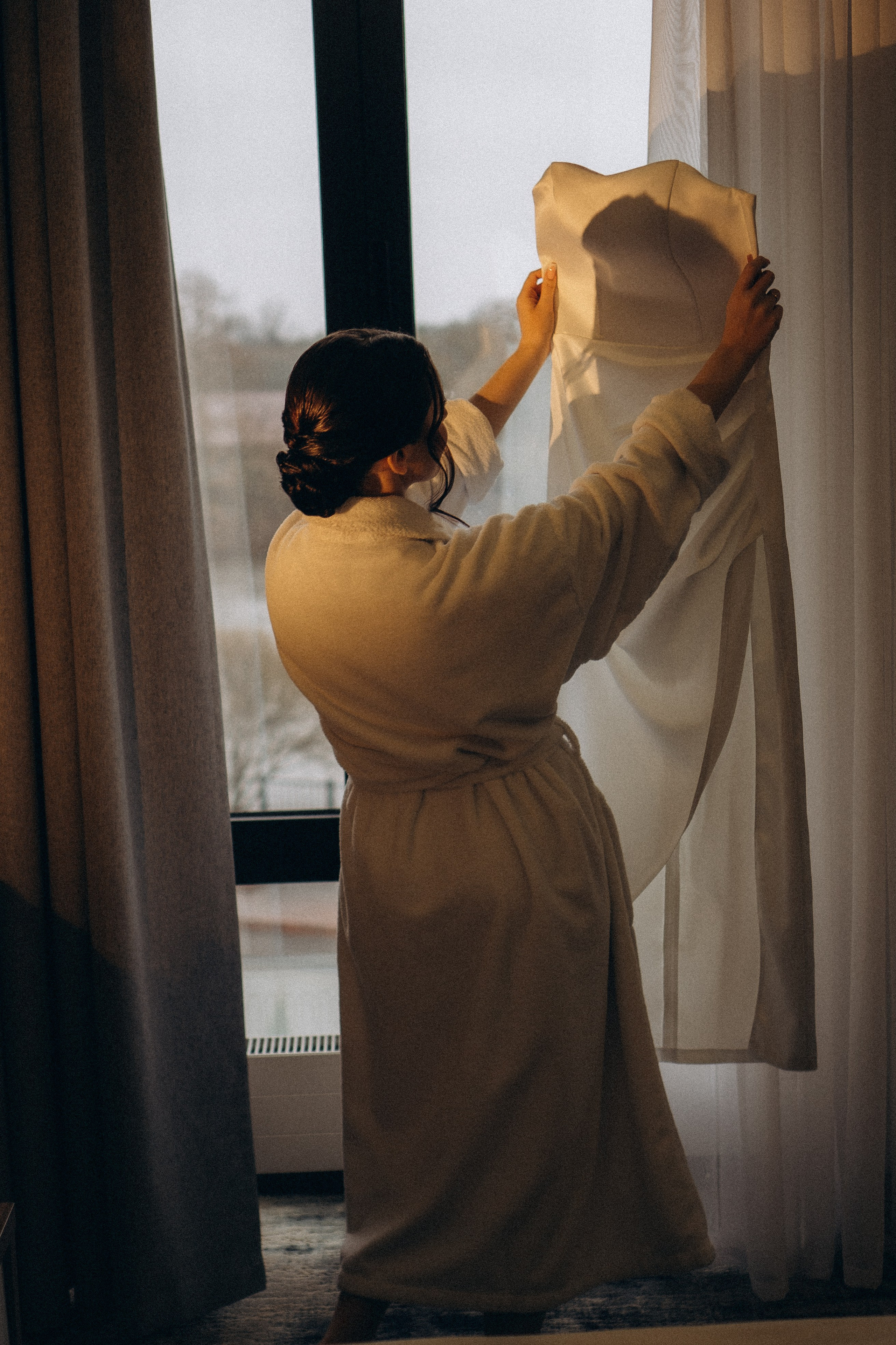 СВАДЕБНАЯ СЬЕМКА СБОРОВ ЖЕНИХА И НЕВЕСТЫ В ОТЕЛЕ И ТАКЖЕ ФОТОСЕССИИЯ В ОТЕЛЕЕ МЕГАПОЛИС БРЯНСК. Профессиональный фотограф, Санкт-Петербург — Виктория Богомолова