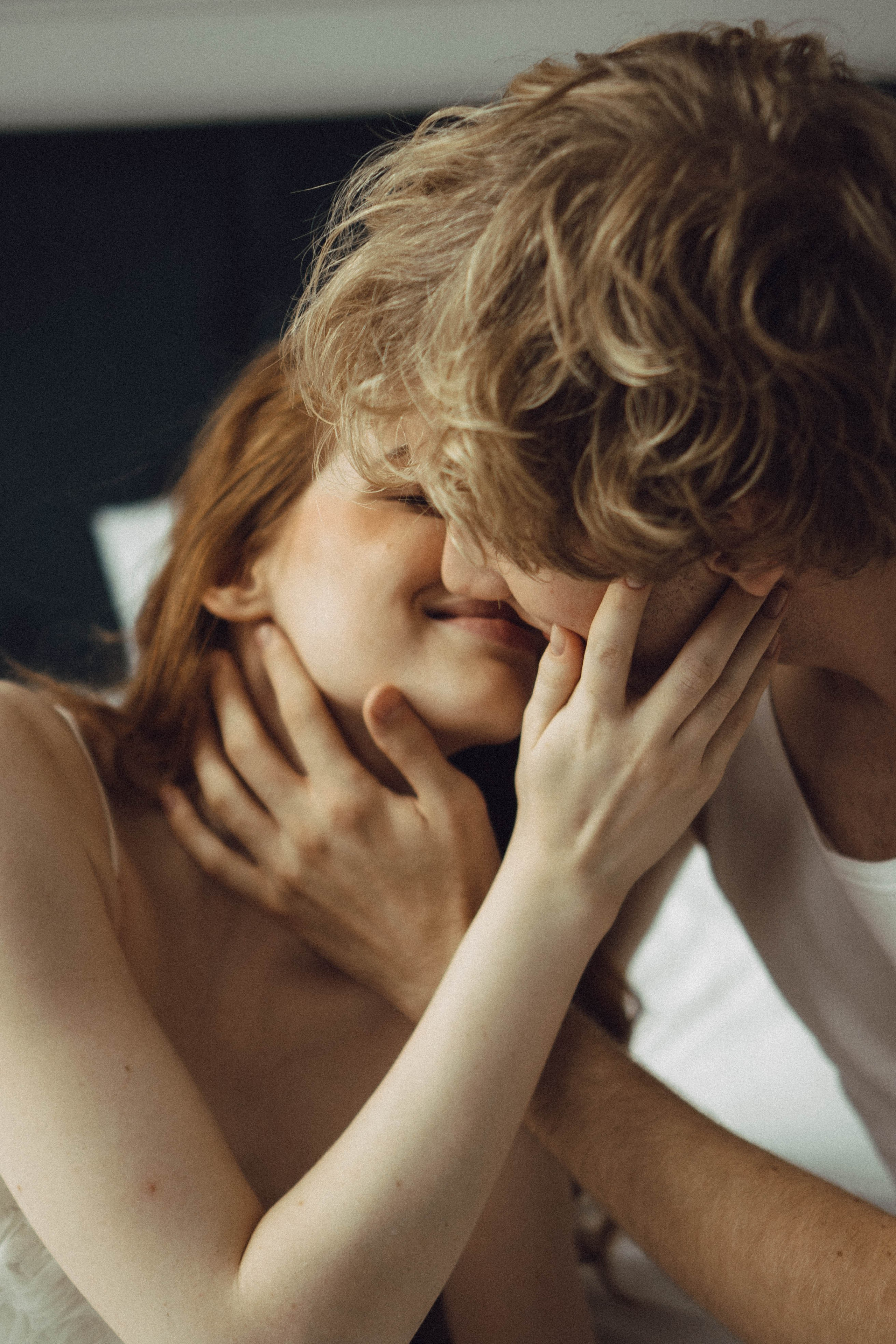 СВАДЕБНАЯ СЬЕМКА В ОТЕЛЕ. СБОРЫ ЖЕНИХА И НЕВЕСТЫ И ТАКЖЕ ТОР И ПОДГОТОВКА К ПРОГУЛКЕ. Профессиональный фотограф, Санкт-Петербург — Виктория Богомолова