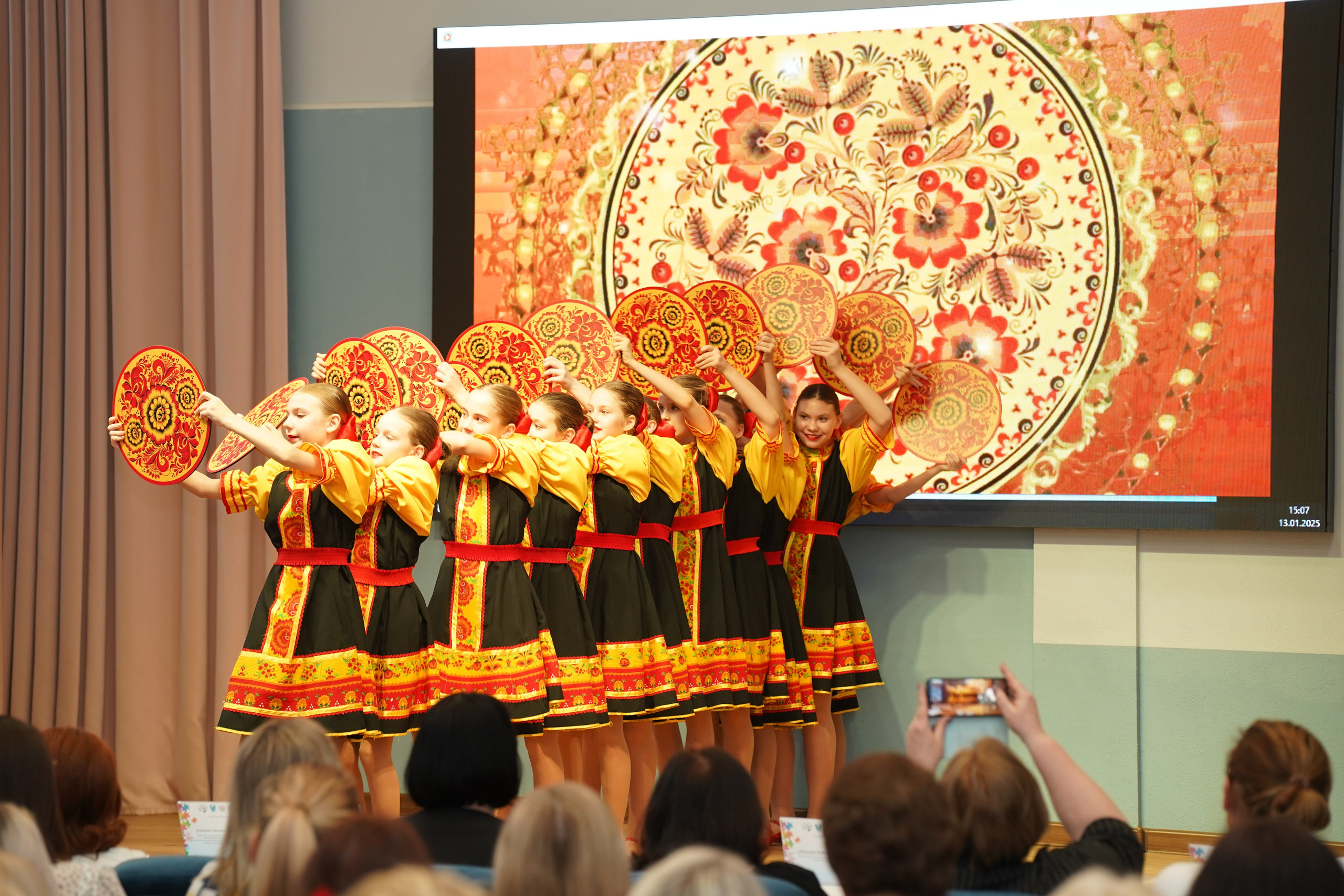 Мероприятие. MEMENTO.Выпускные альбомы, школьные, юбилейные и другие книги. Ростов-на-Дону