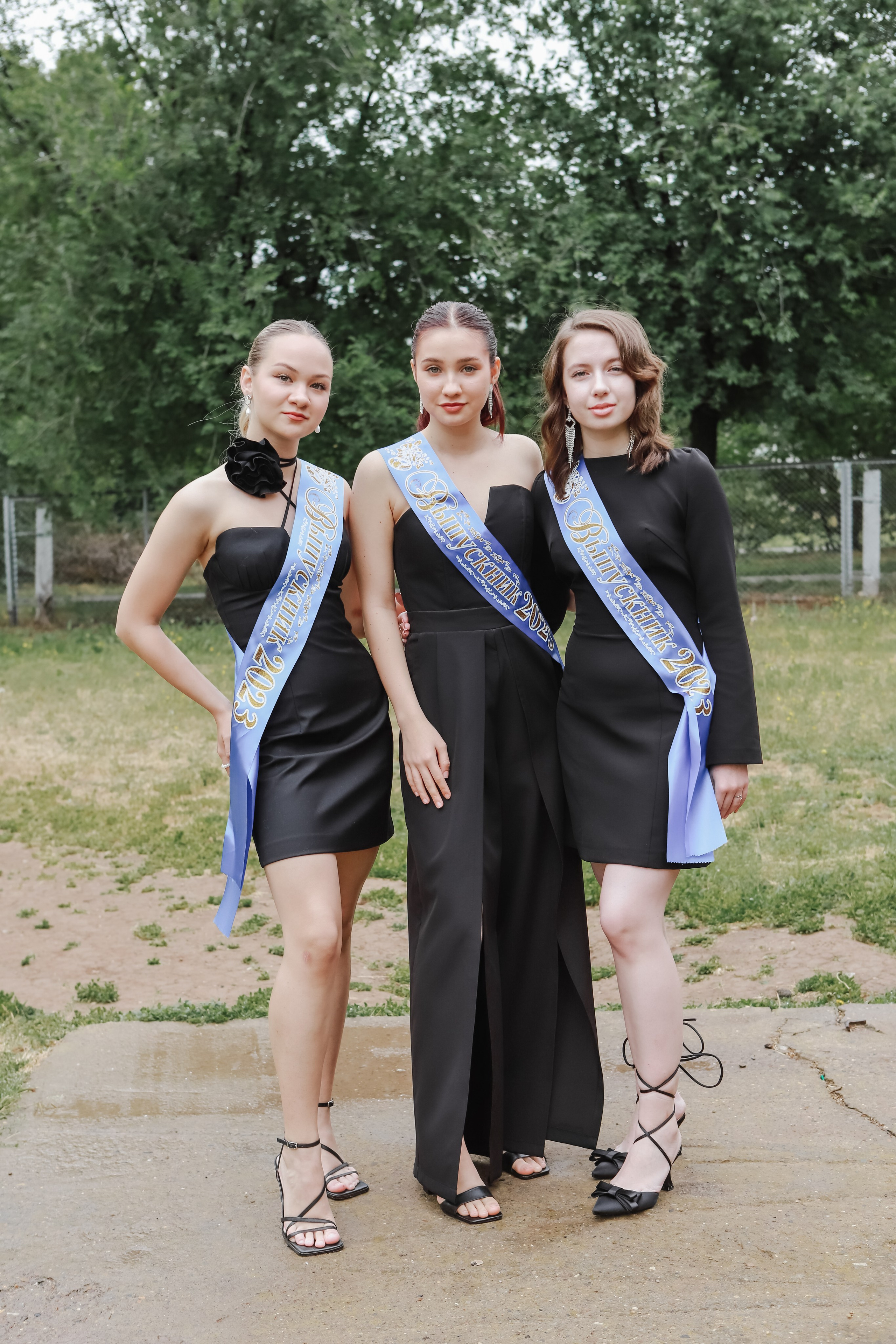 Выпускные альбомы и папки. Свадебный фотограф Волгоград, Волжский