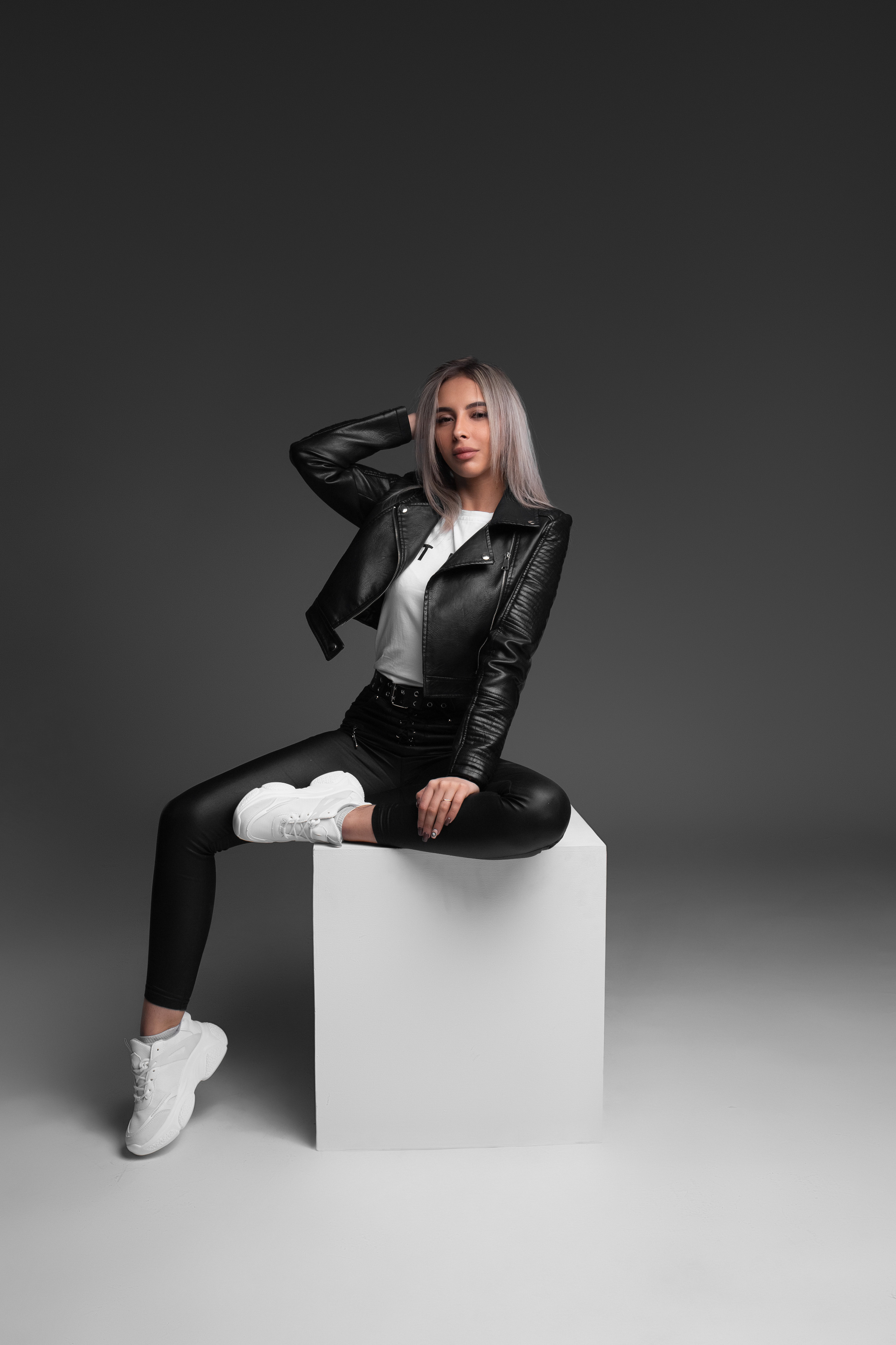 Алиса в сирени. Анна Демидец — фотограф и маркетолог в Новошахтинске, Шахтах и Ростове-на-Дону