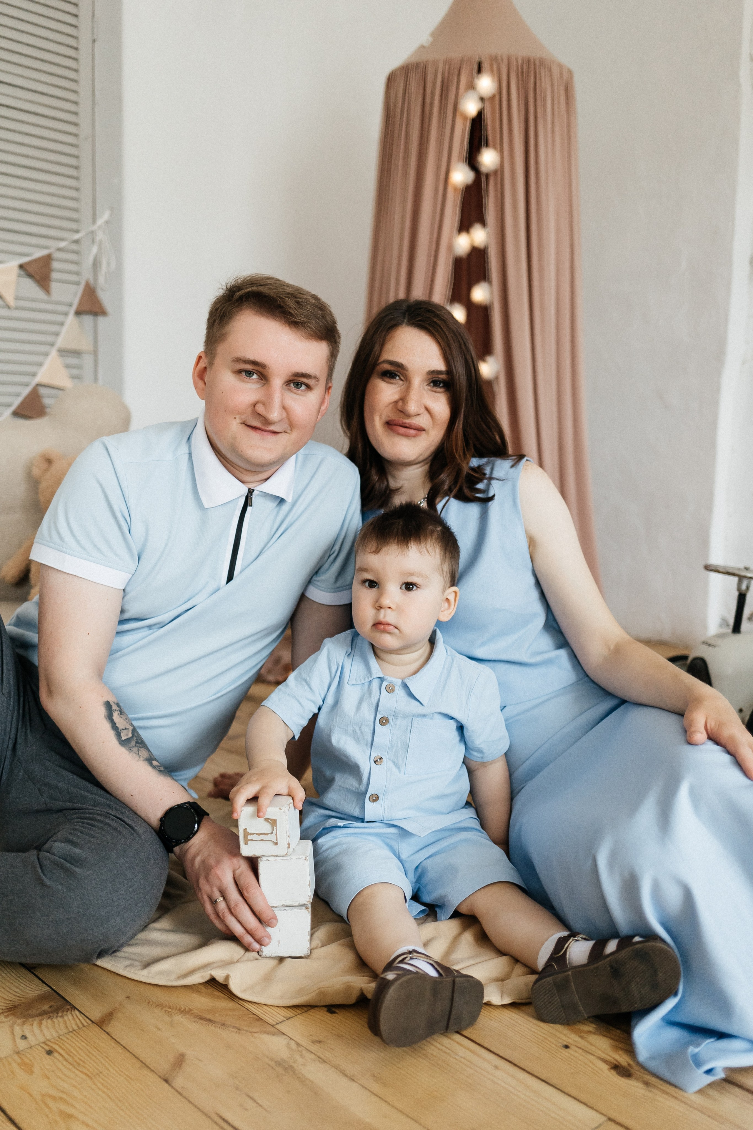 Юлия/Сергей/Тимофей/2025. Свадебный и семейный фотограф в Екатеринбурге