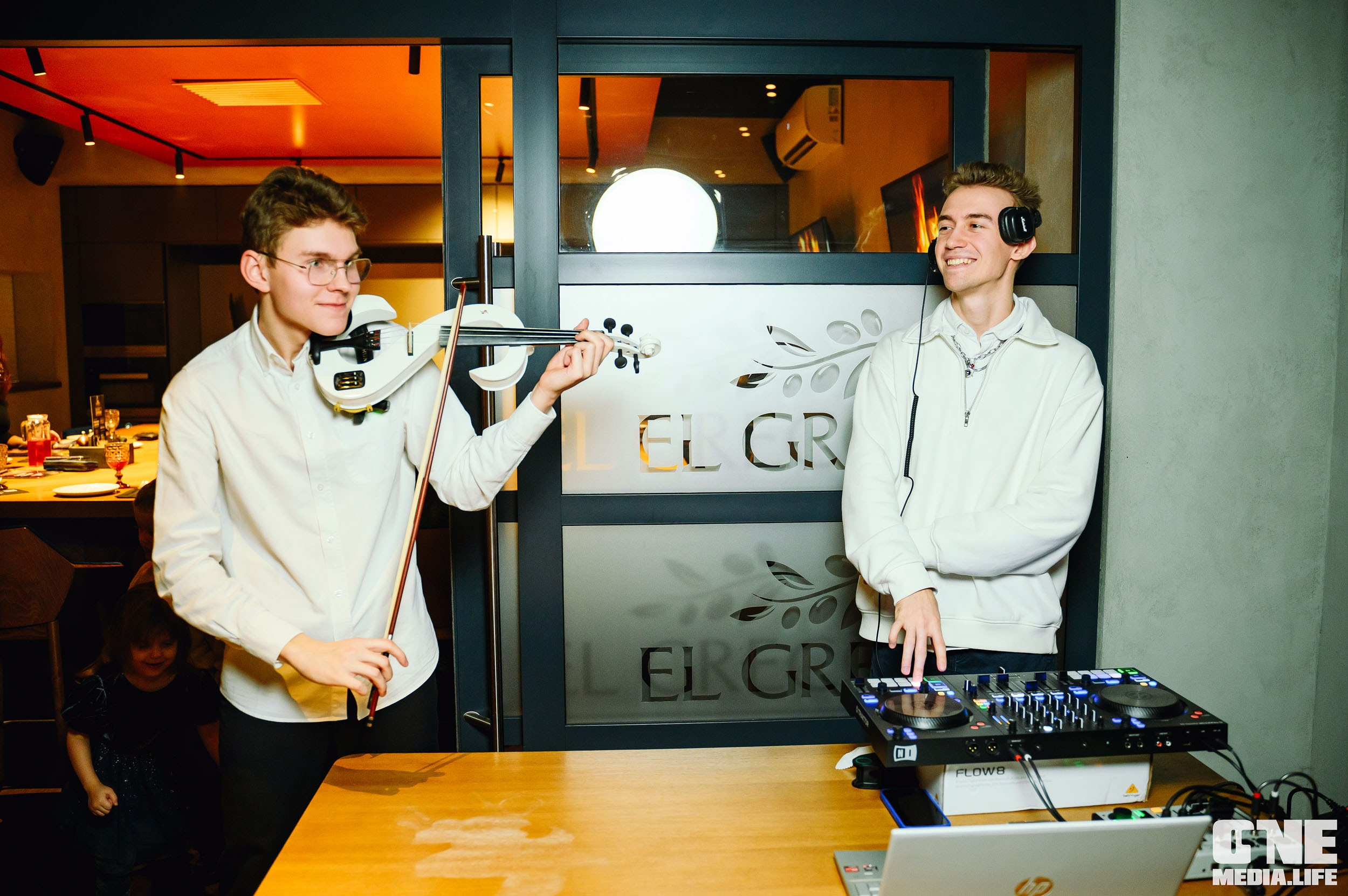 День влюбленных в Эль Греко. One Media Life: фоторепортажи, фотоотчеты с мероприятий и заведений