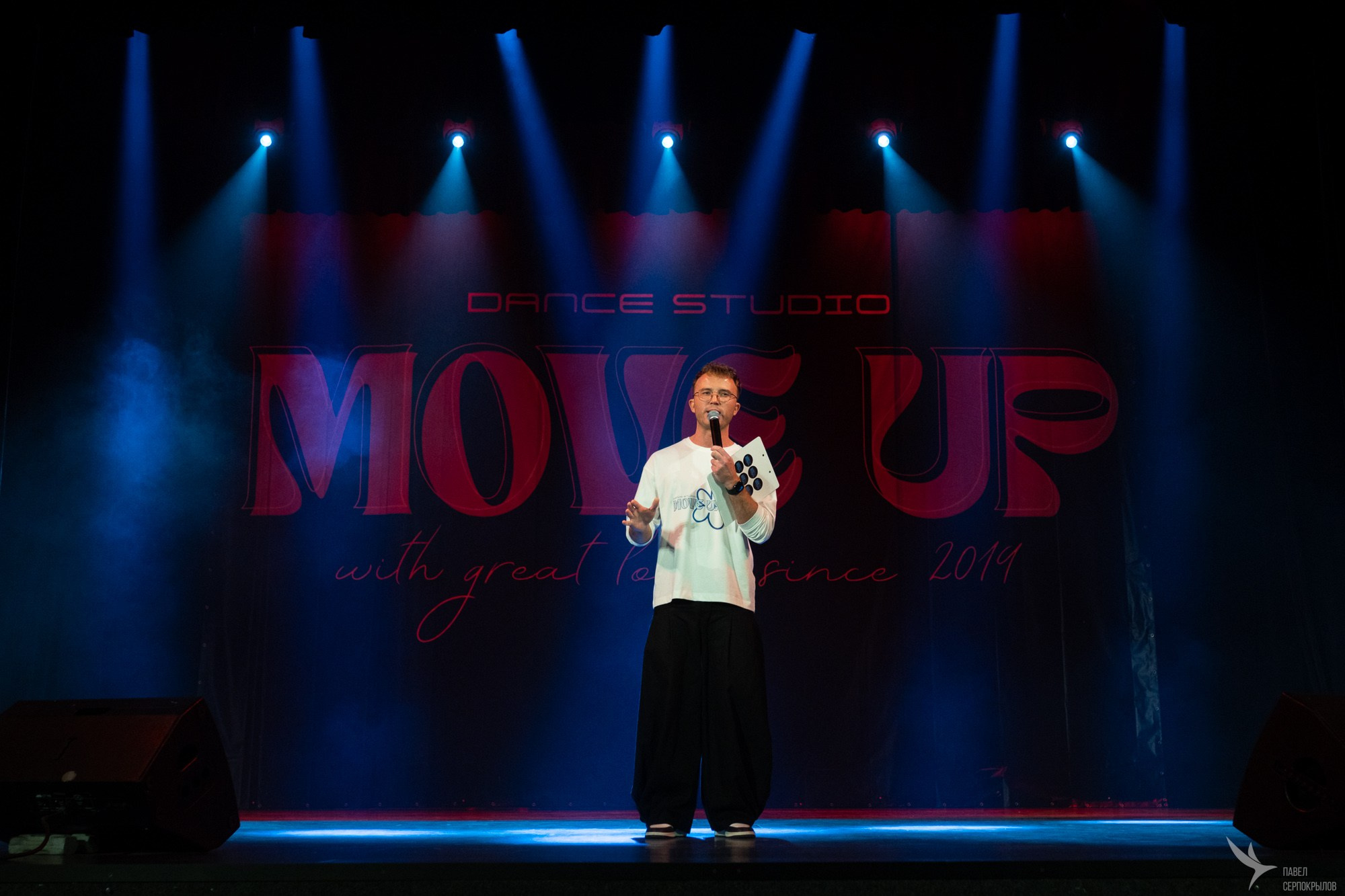 Отчётный концерт танцевальной студии «MOVE UP. Репортажный фотограф в Казани Павел Серпокрылов