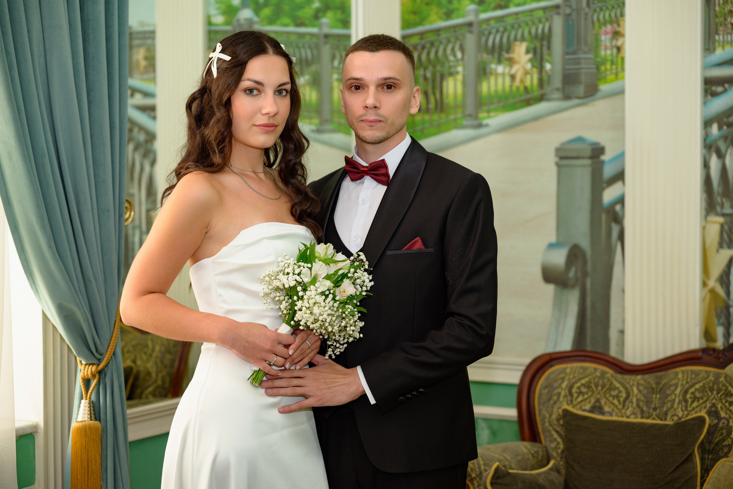 Денис и Ксения. Роспись Загс. Прогулка. Репортаж. Компания и фотошкола по созданию контента в Москве
