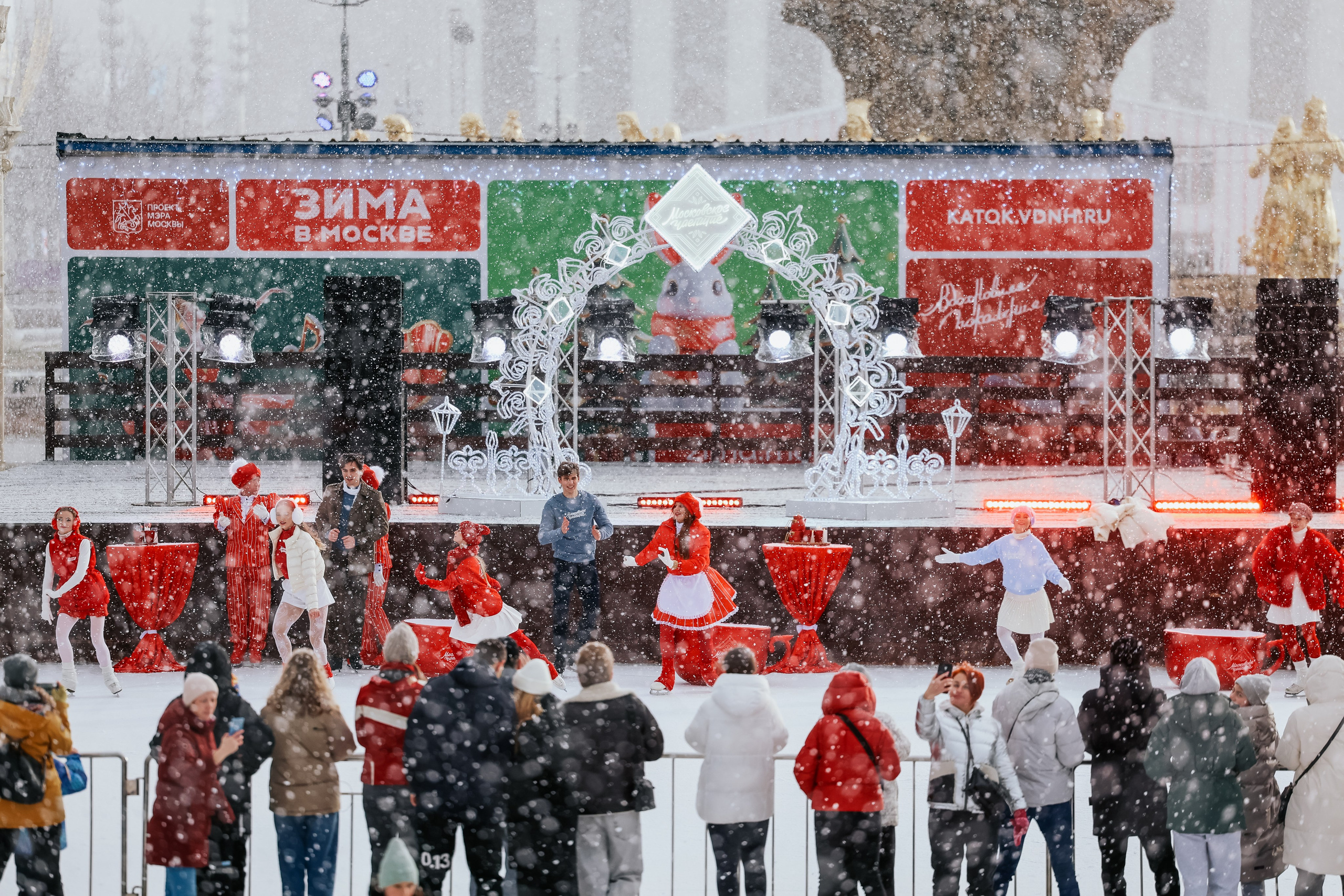 Ледовое шоу ВДНХ проект Московское чаепитие. Фотограф и видеограф Анна Домашенко