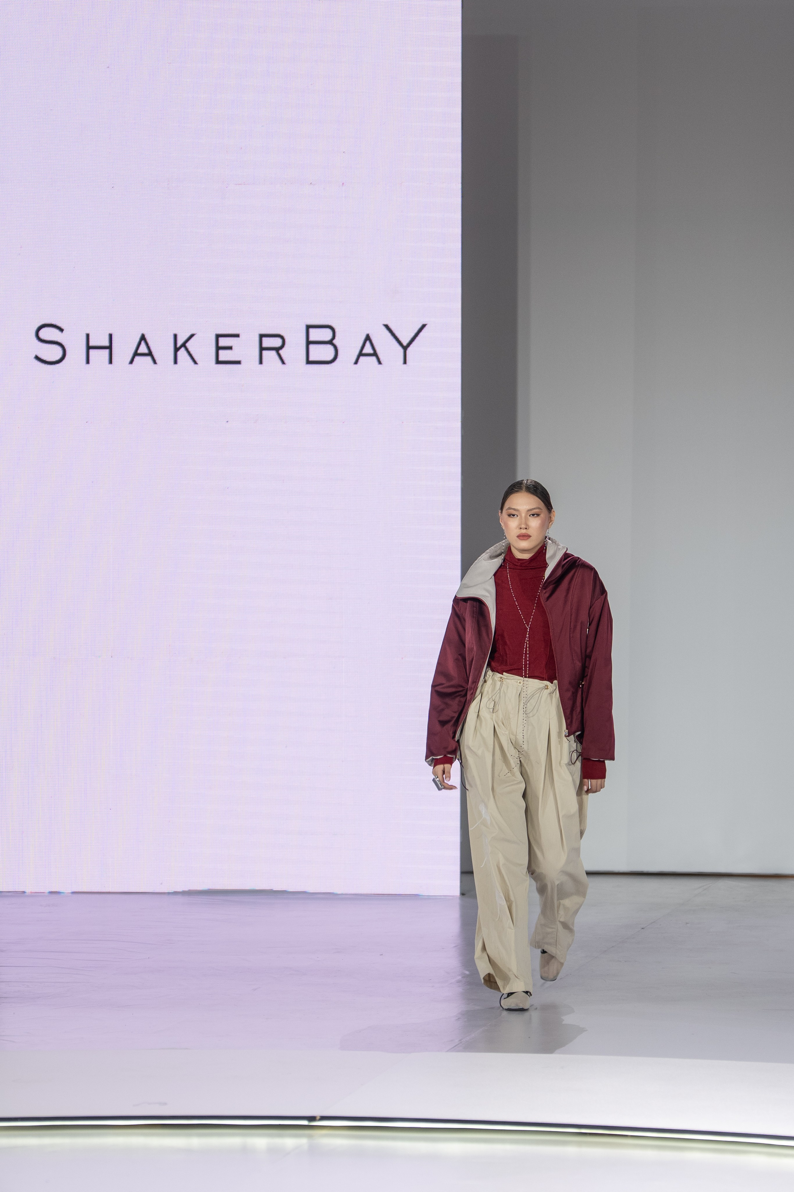 Дезайнер Shakerbay. Сайт Алматинского НЮ АРТ, будуар и фэшн фотографа Дениса Карпенко