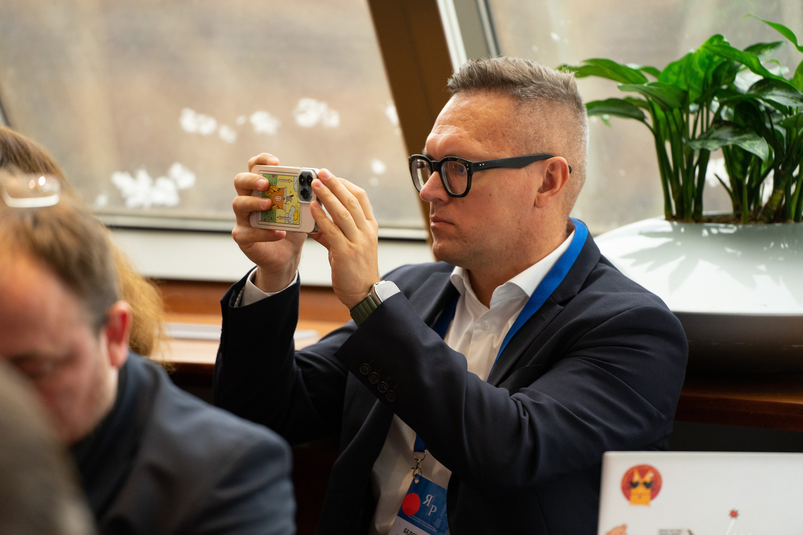 Ярмарка разработок: От идеи к спасению жизней. Профессиональный портретный фотограф в Москве Владимир Глаголев