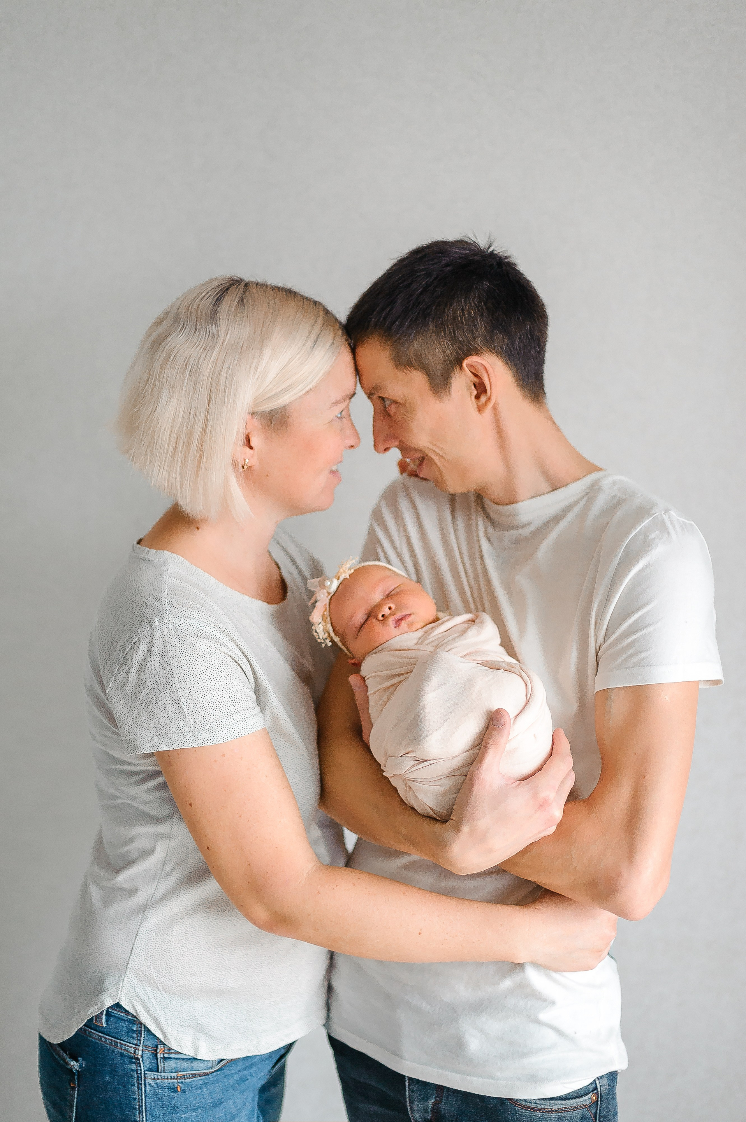 Анюта, 6 дней. Фотограф новорождённых в Йошкар-Оле Ильмира Сидоркина