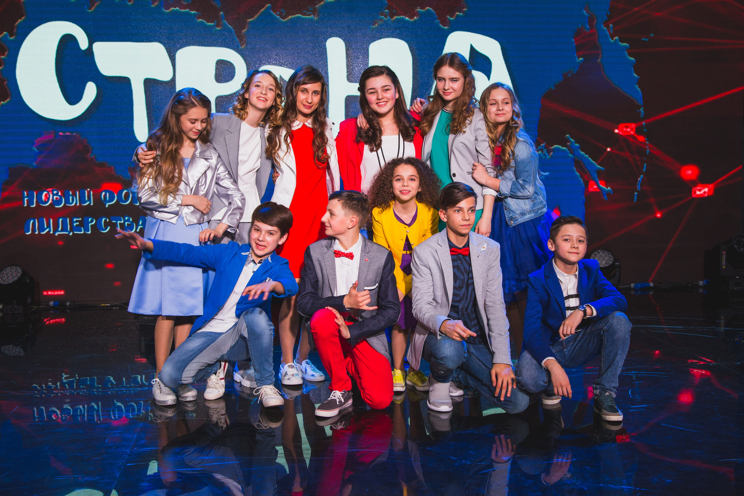 О2ТВ группа СТРАНА. Видеооператор/Фотограф Николай Завьялов