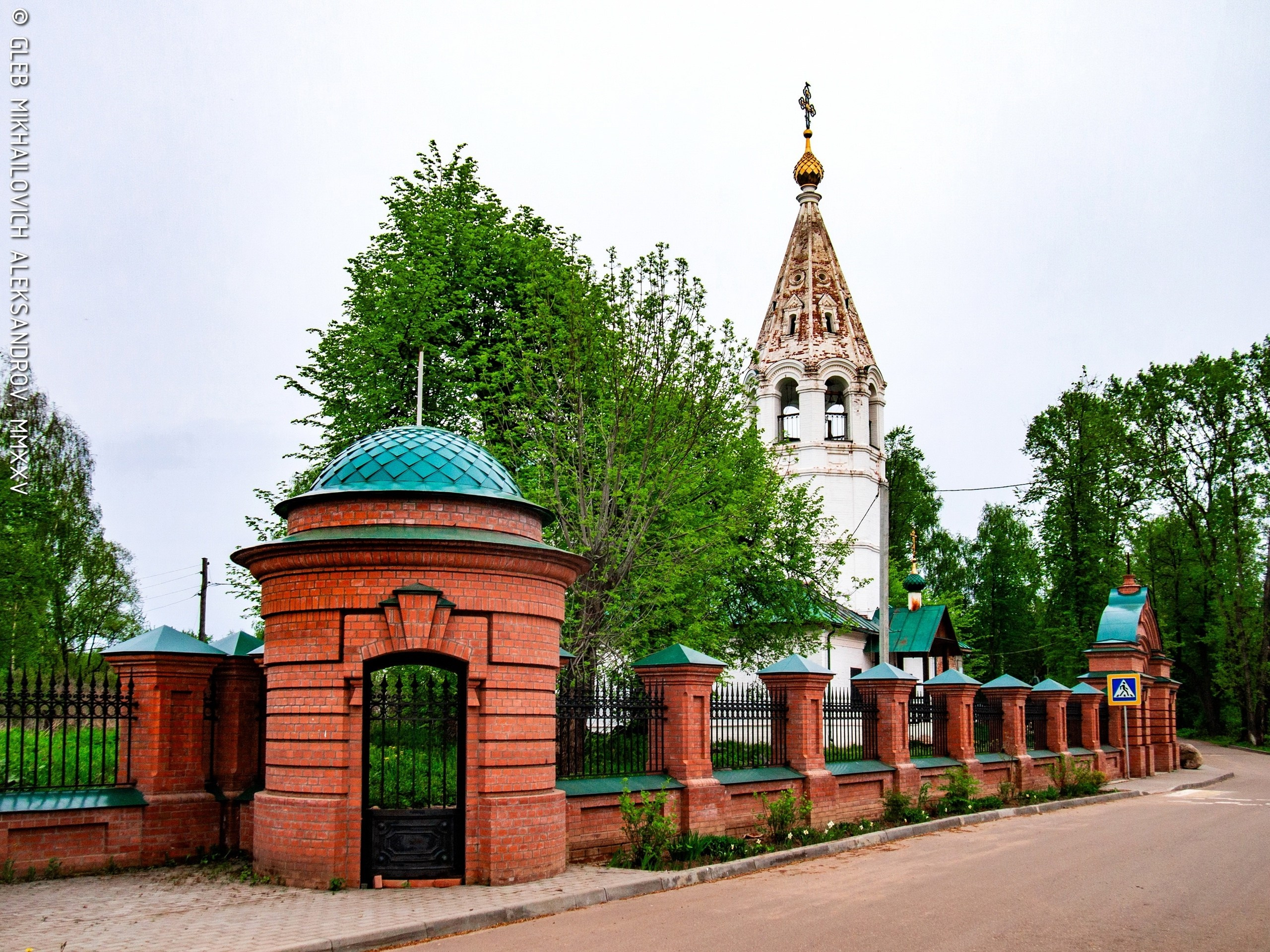 Ярославль. Храм Софии Премудрости Божией в Савине. Зодчество