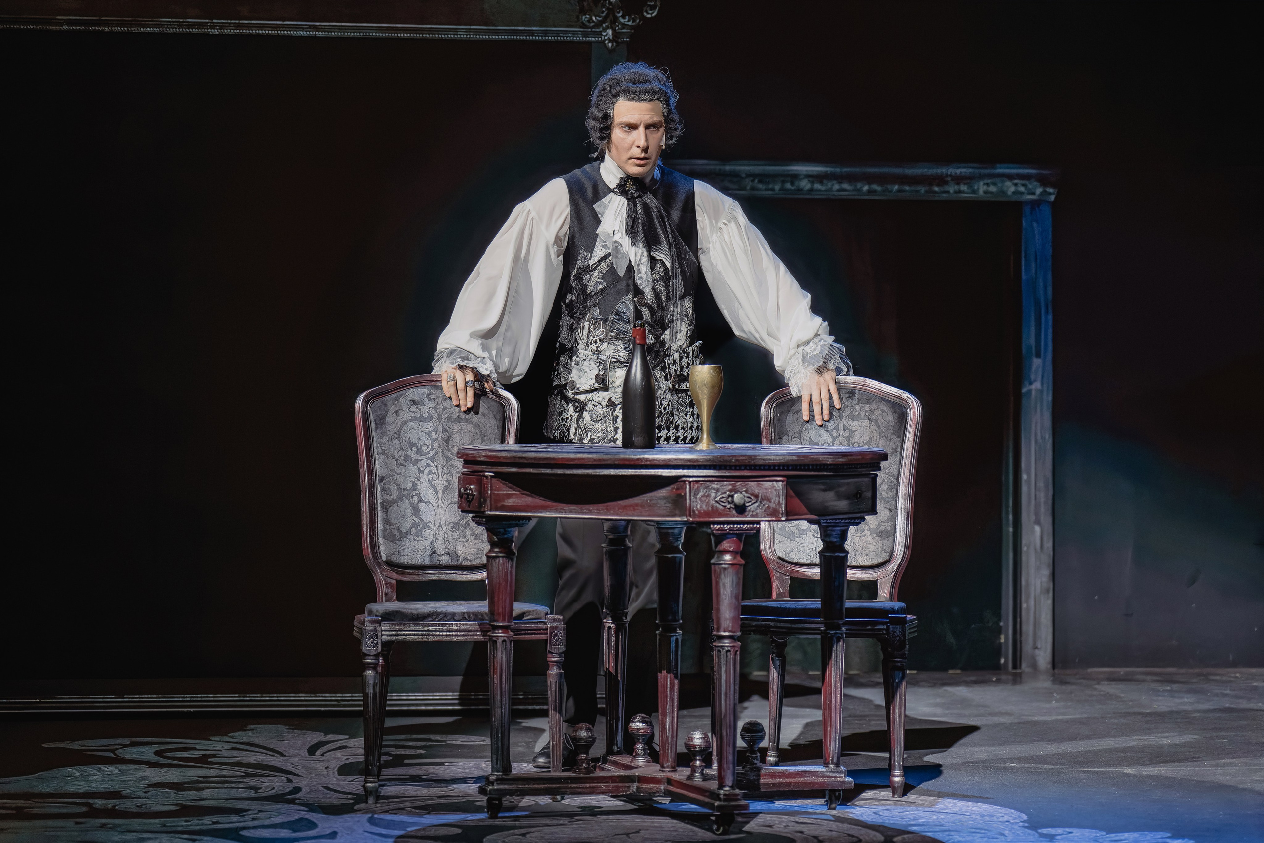 Театр Терезы Дуровой: Моцарт и Сальери. Сайт фотографа Сергея Абрамова