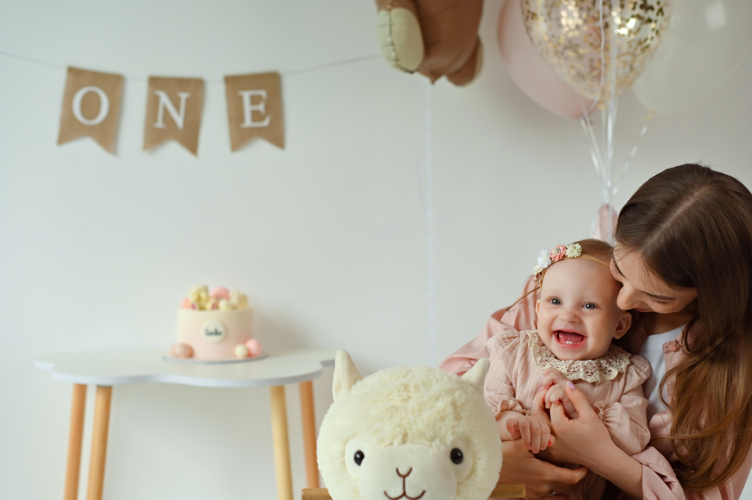 Первый день Рождения. Фотограф Альбина Вакунова