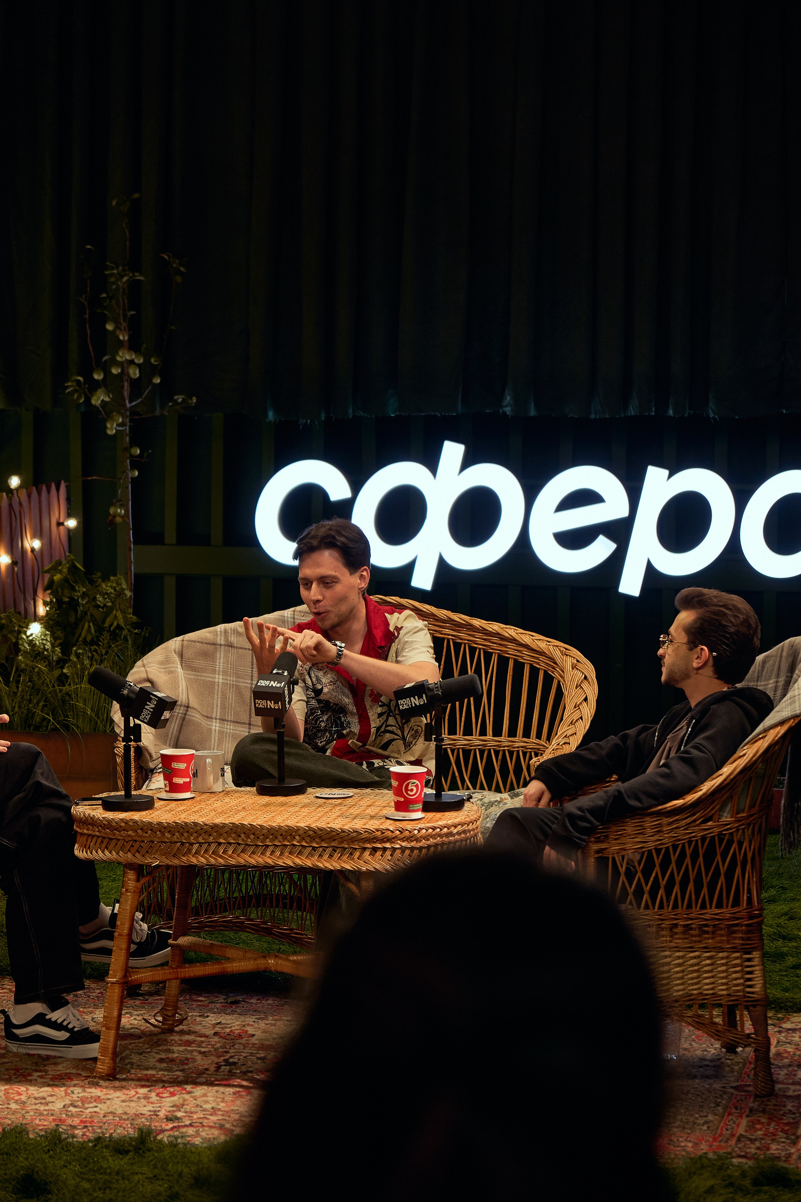 Бэстейдж «Летний подкаст № 1». Главная