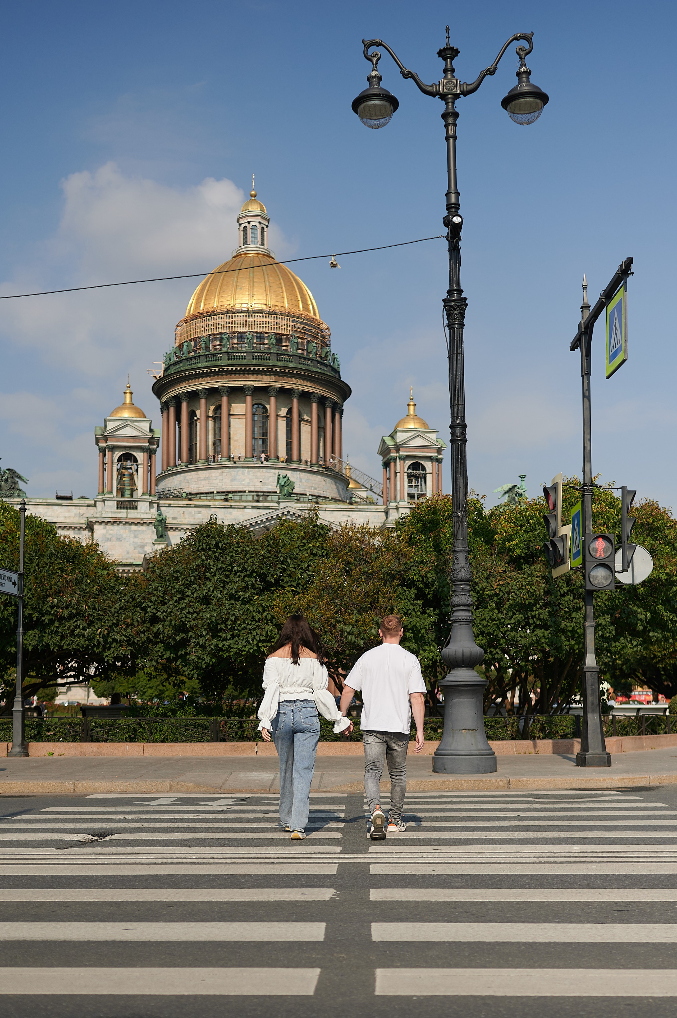 Семейный и индивидуальный фотограф на улице в Санкт-Петербурге