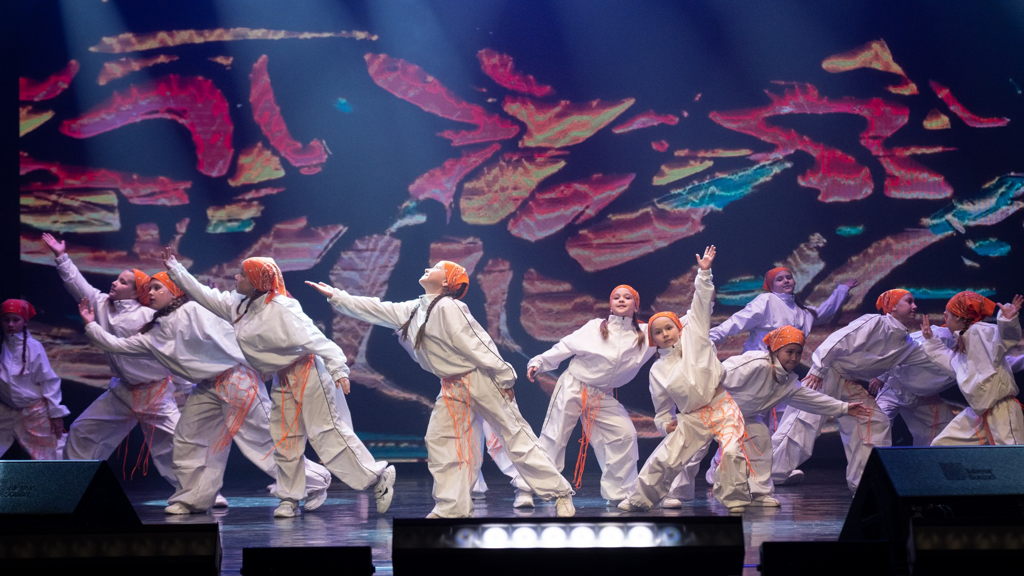 Отчетный концерт студии танца ARTIDANCE. Репортажный фотограф в Казани Павел Серпокрылов