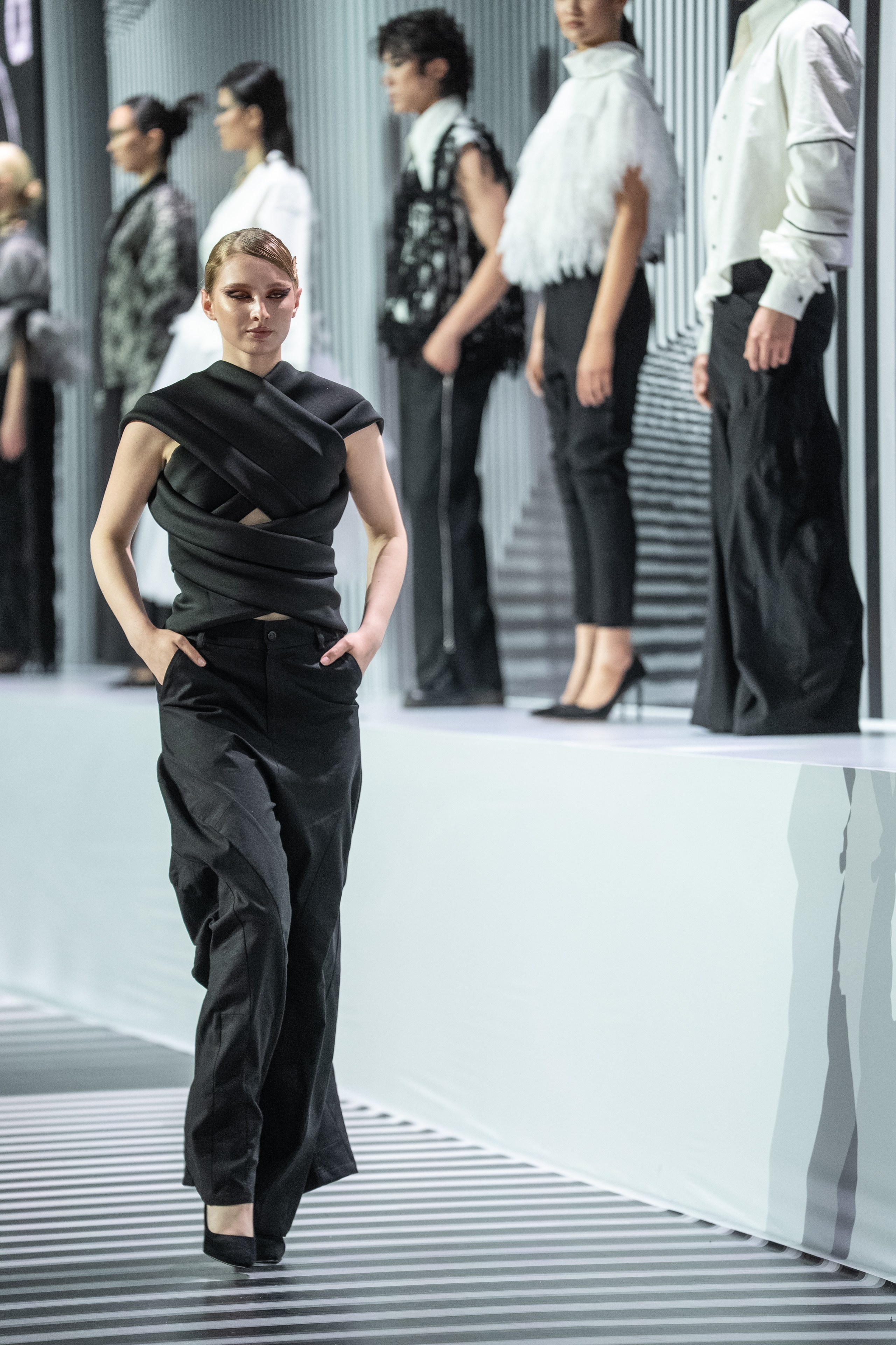 NAZAR ALMAZBEKOB (Кыргызстан). Сайт Алматинского НЮ АРТ, будуар и фэшн фотографа Дениса Карпенко