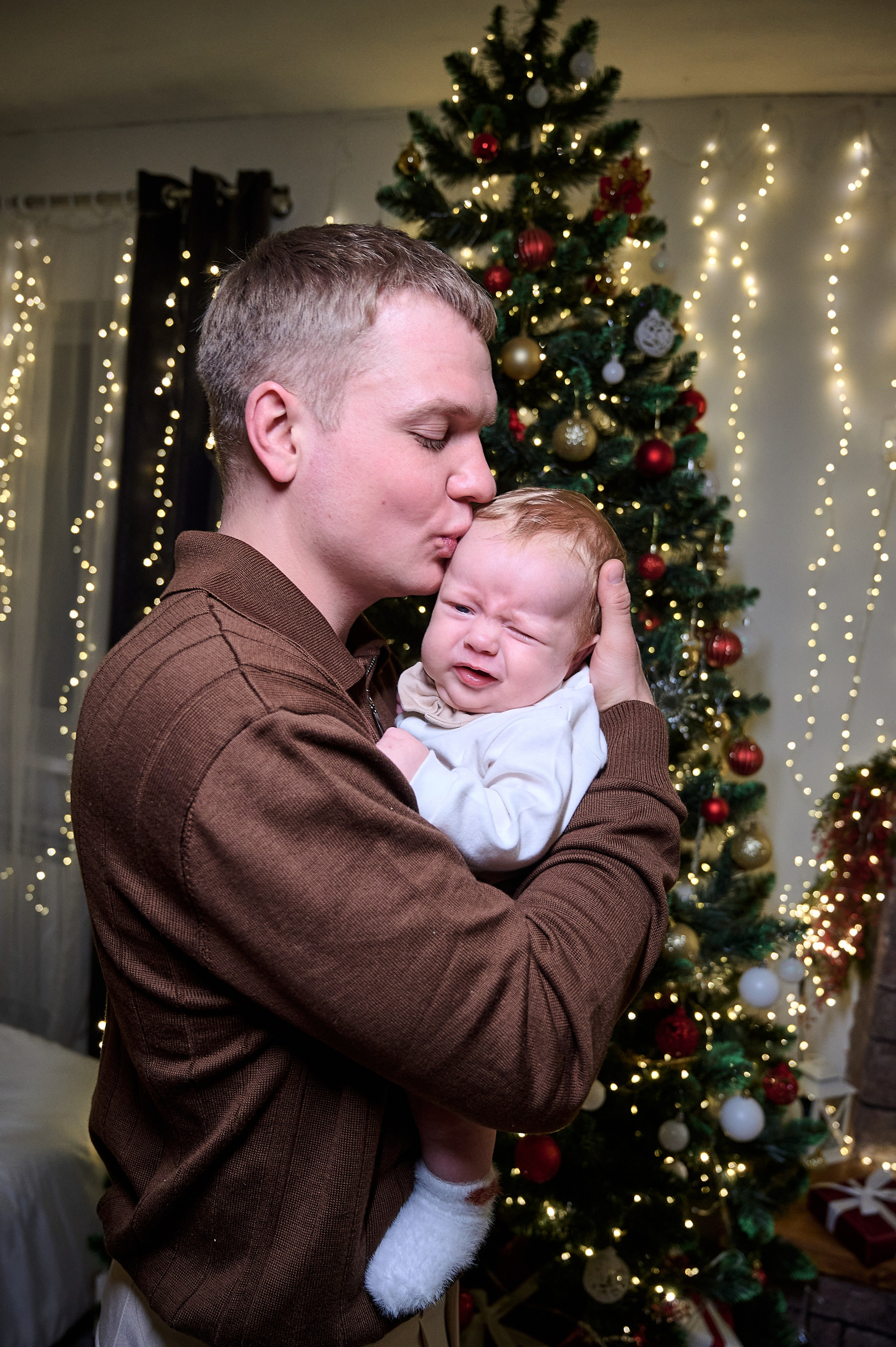 Новогодняя семейная фотосессия в Новокузнецке — семья Фетисовых