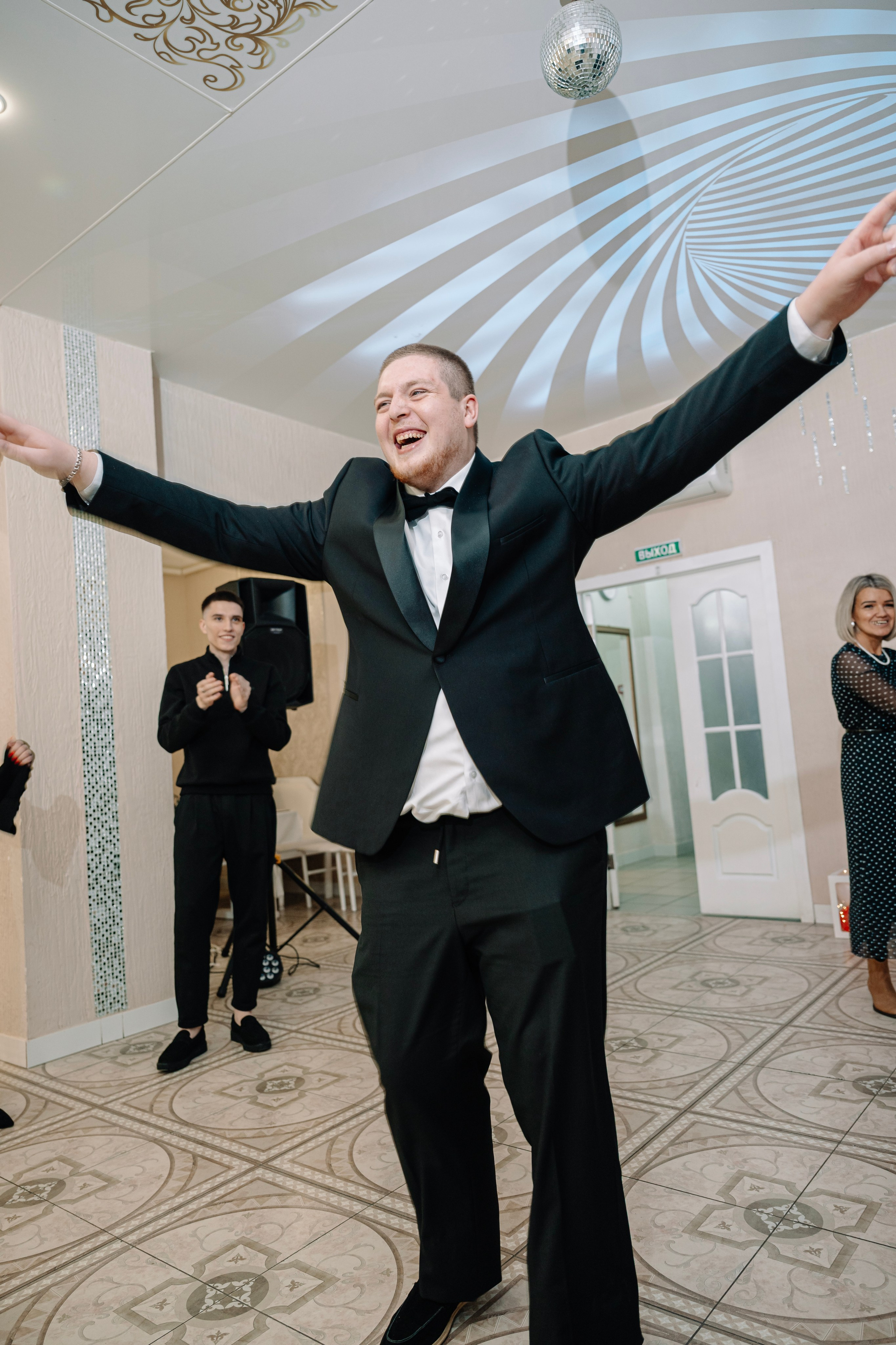 Вячеслав + Виктория. Венчание, свадебное торжество.г.Зеленодольск. Свадебный фотограф в Казани, и Зеленодольске Радик Мухаметов