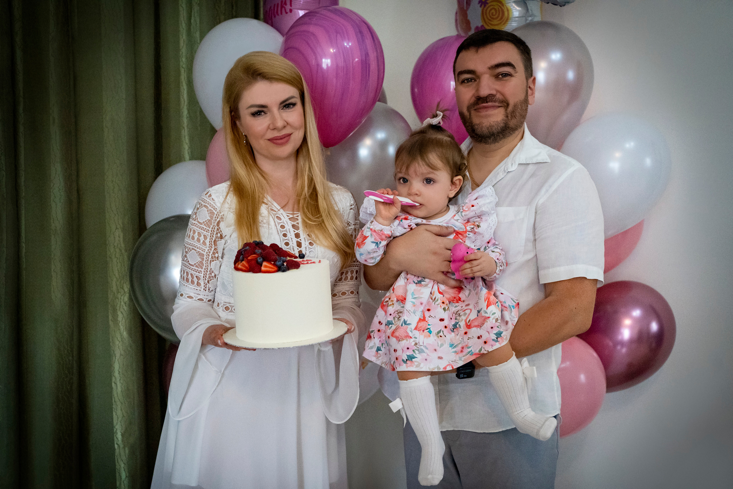 День Рождения Адель 1 год: фотосессия дома. Детский и семейный фотограф в Москве Евгения Киеза