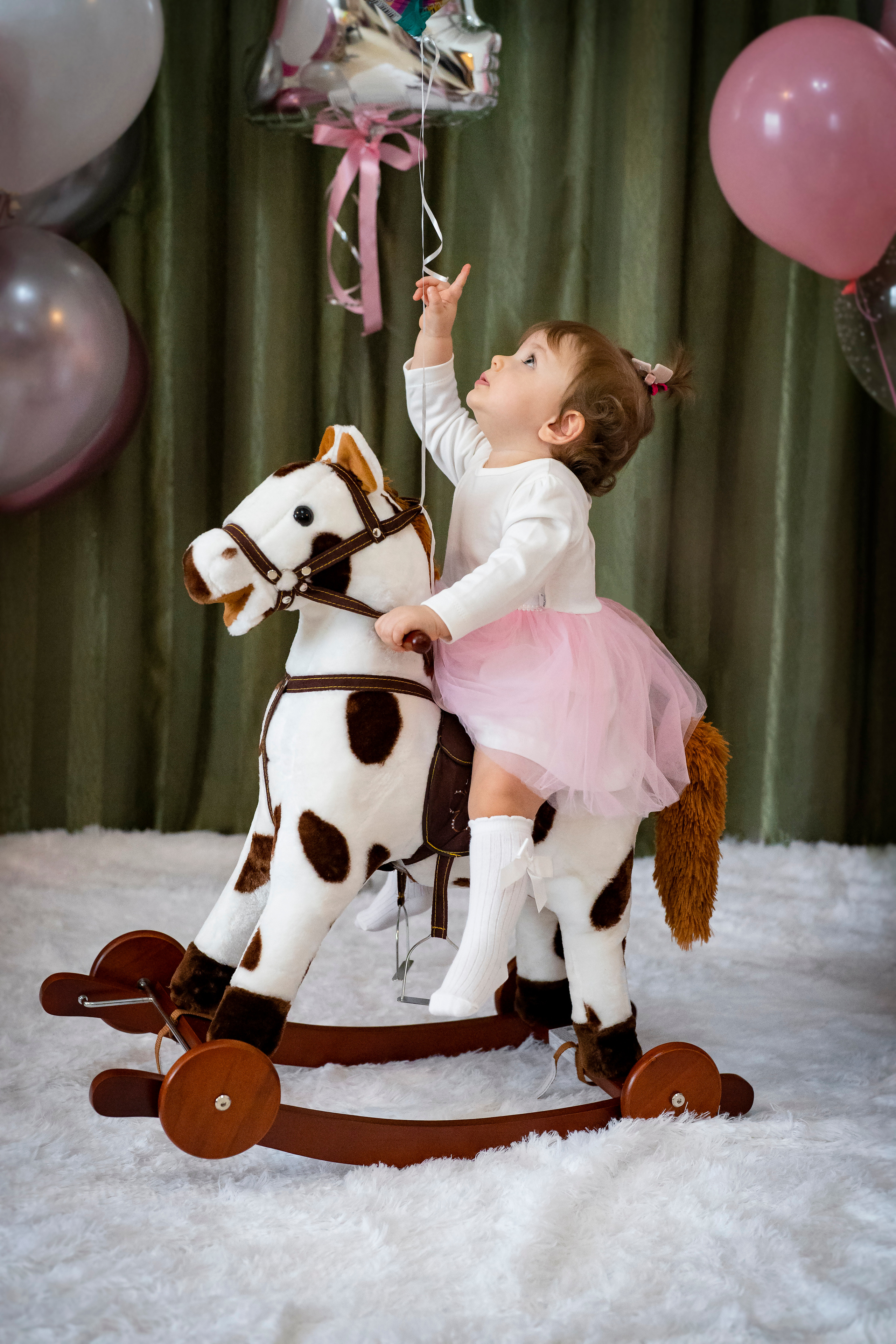 День Рождения Адель 1 год: фотосессия дома. Детский и семейный фотограф в Москве Евгения Киеза