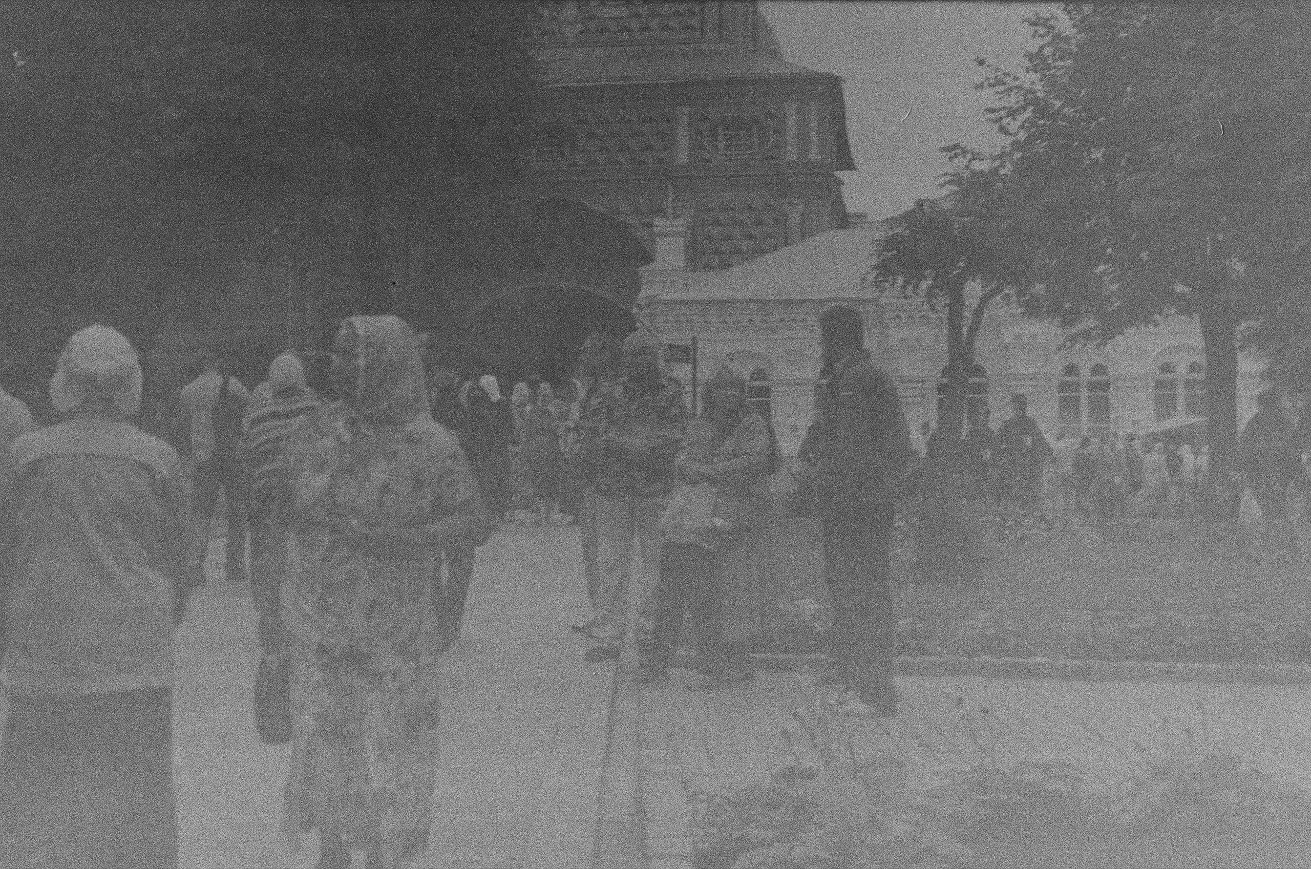 Пленочные фотографии исчезли во время съемки ТВ передачи