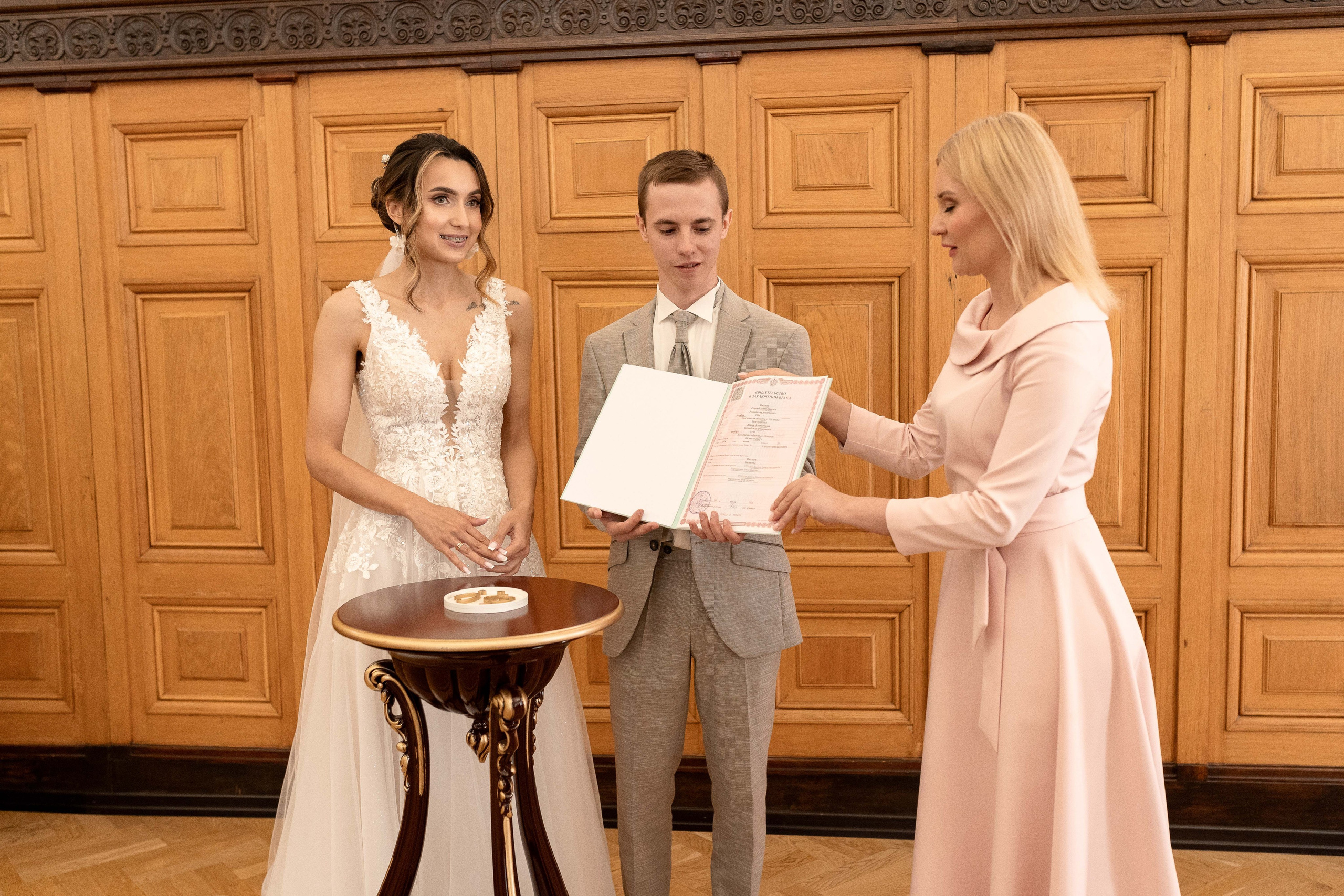 Свадебная фотосессия в Москве. Свадебный фотограф в Москве Анна Полушина