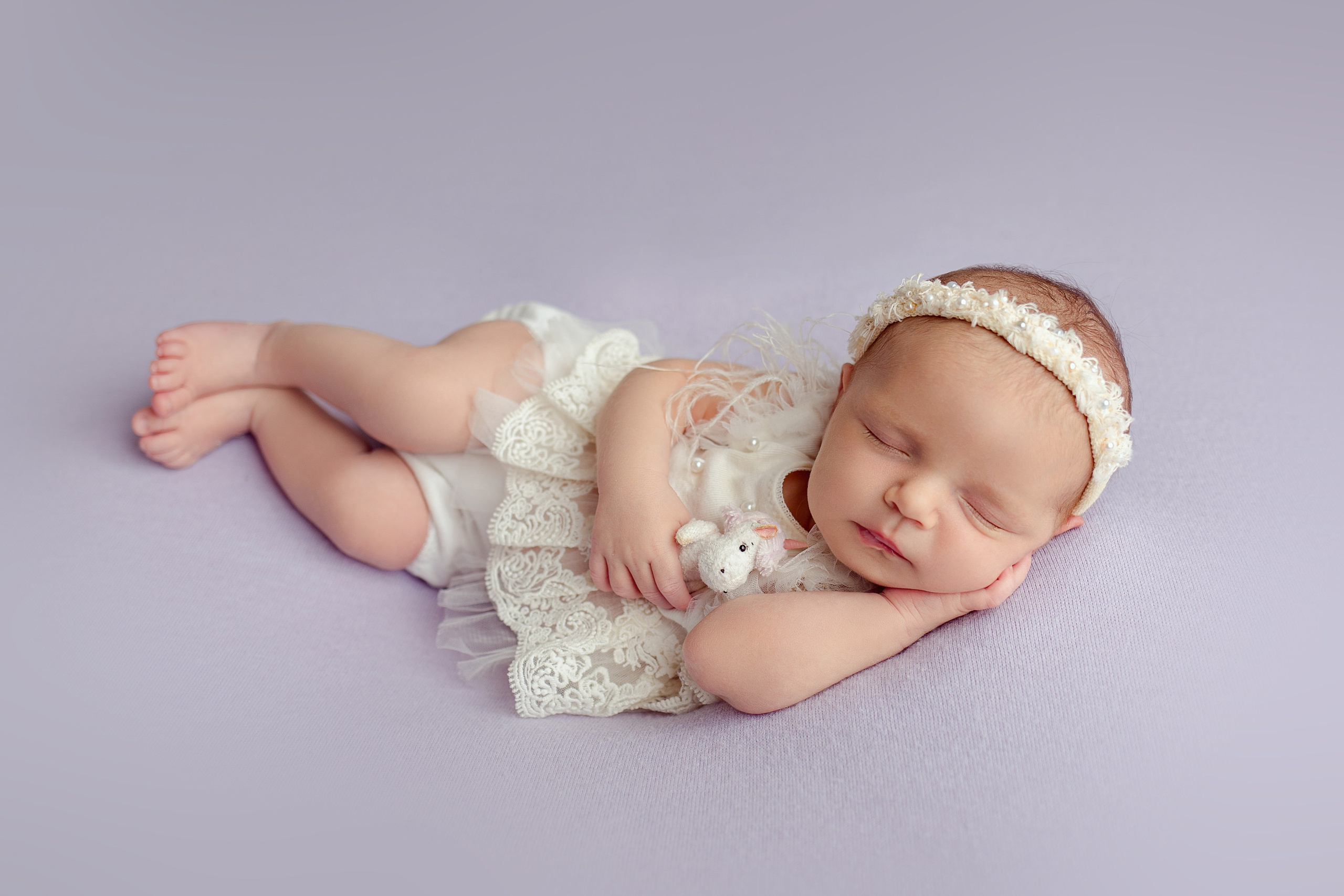 Ньюборн девочки. Фотограф новорожденных, семейный, детский фотограф в Москве и Московской области