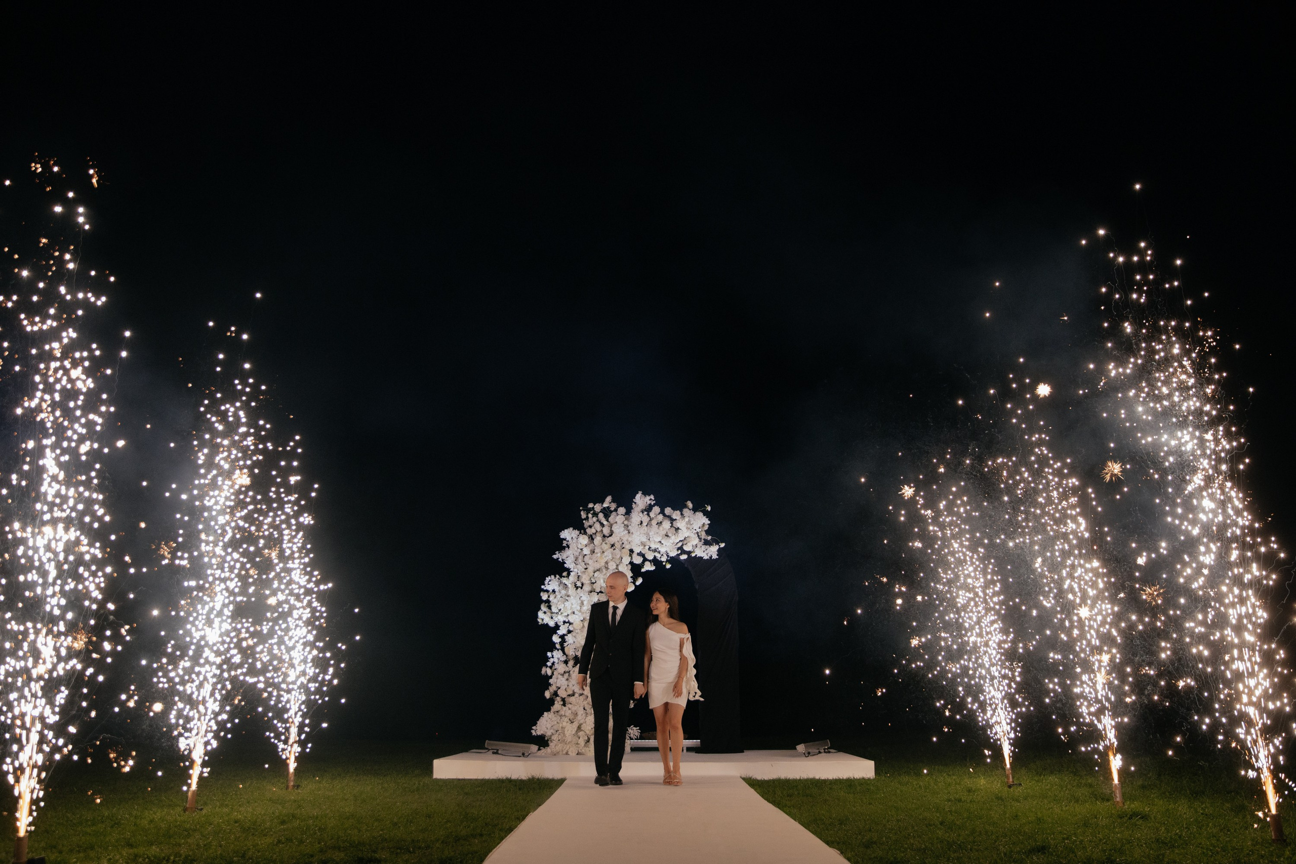 Александр и Адина. Фотограф Барнаул Полина Теплова