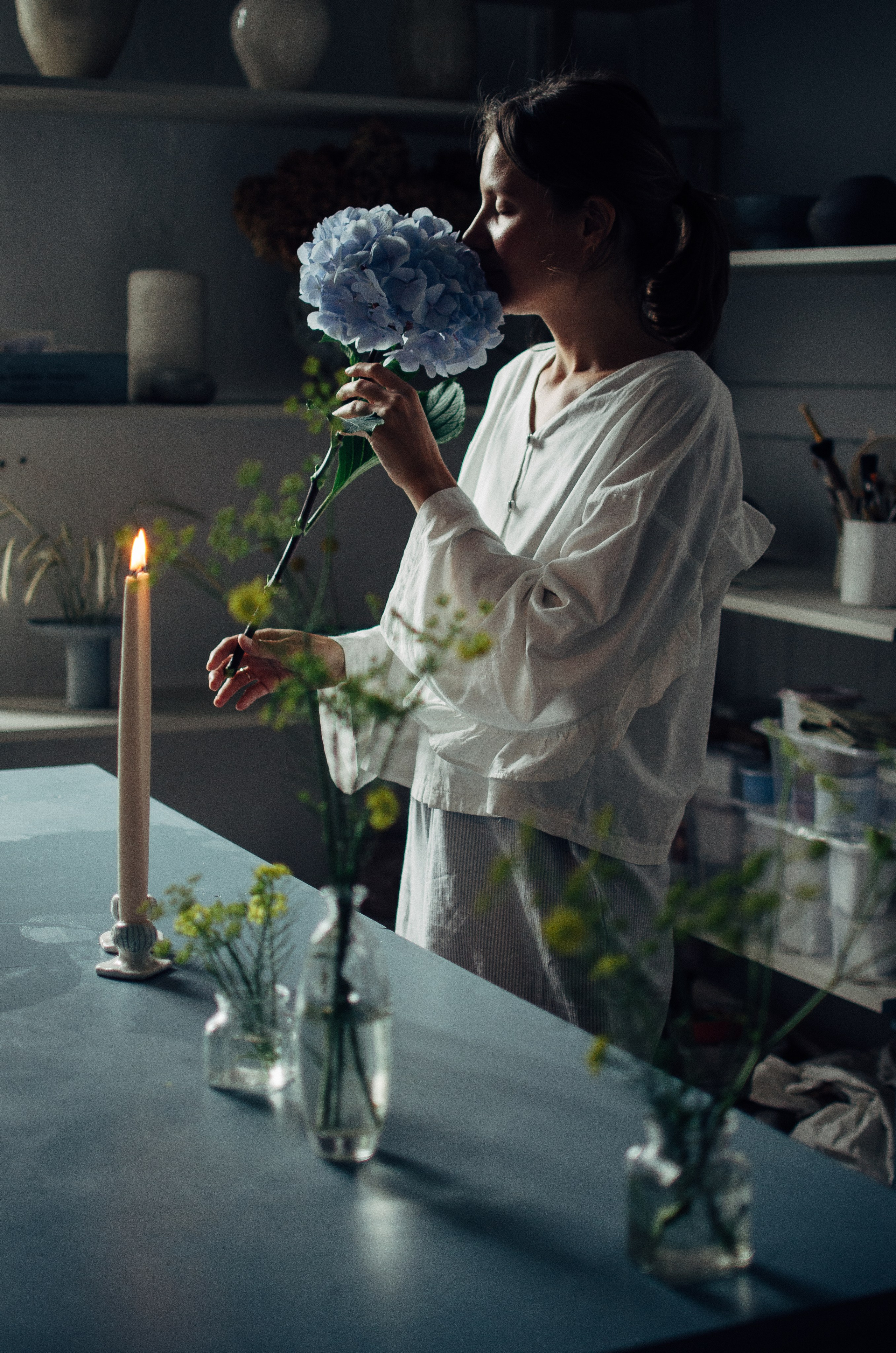 Даша в мастерской керамики — Атмосферная фотосессия. Семейный фотограф во Всеволожске и Санкт-Петербурге Юлия Капустина