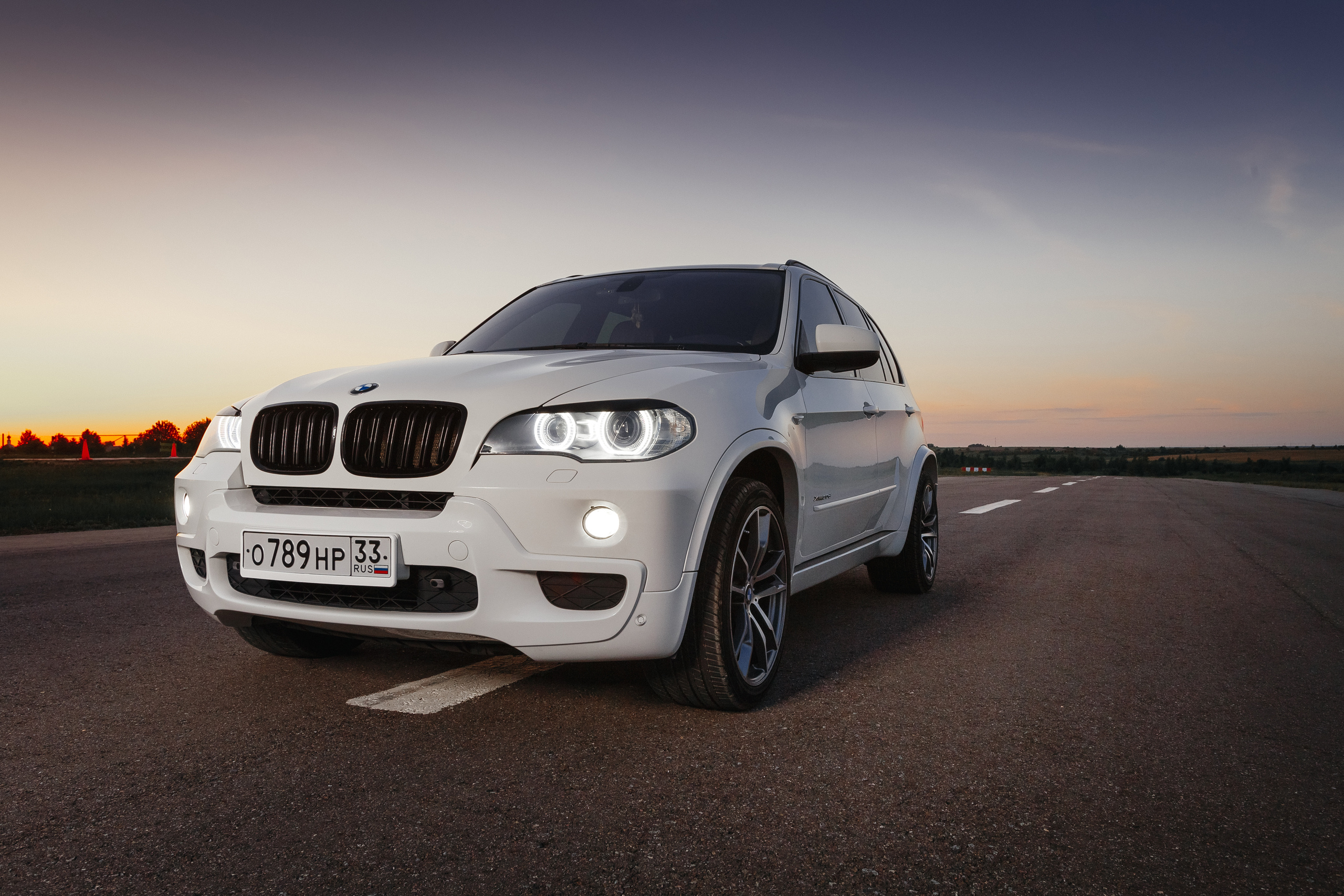 Автомобильная съемка. Фотограф Сергей Наставник. Рекламная фотосъемка любой сложности