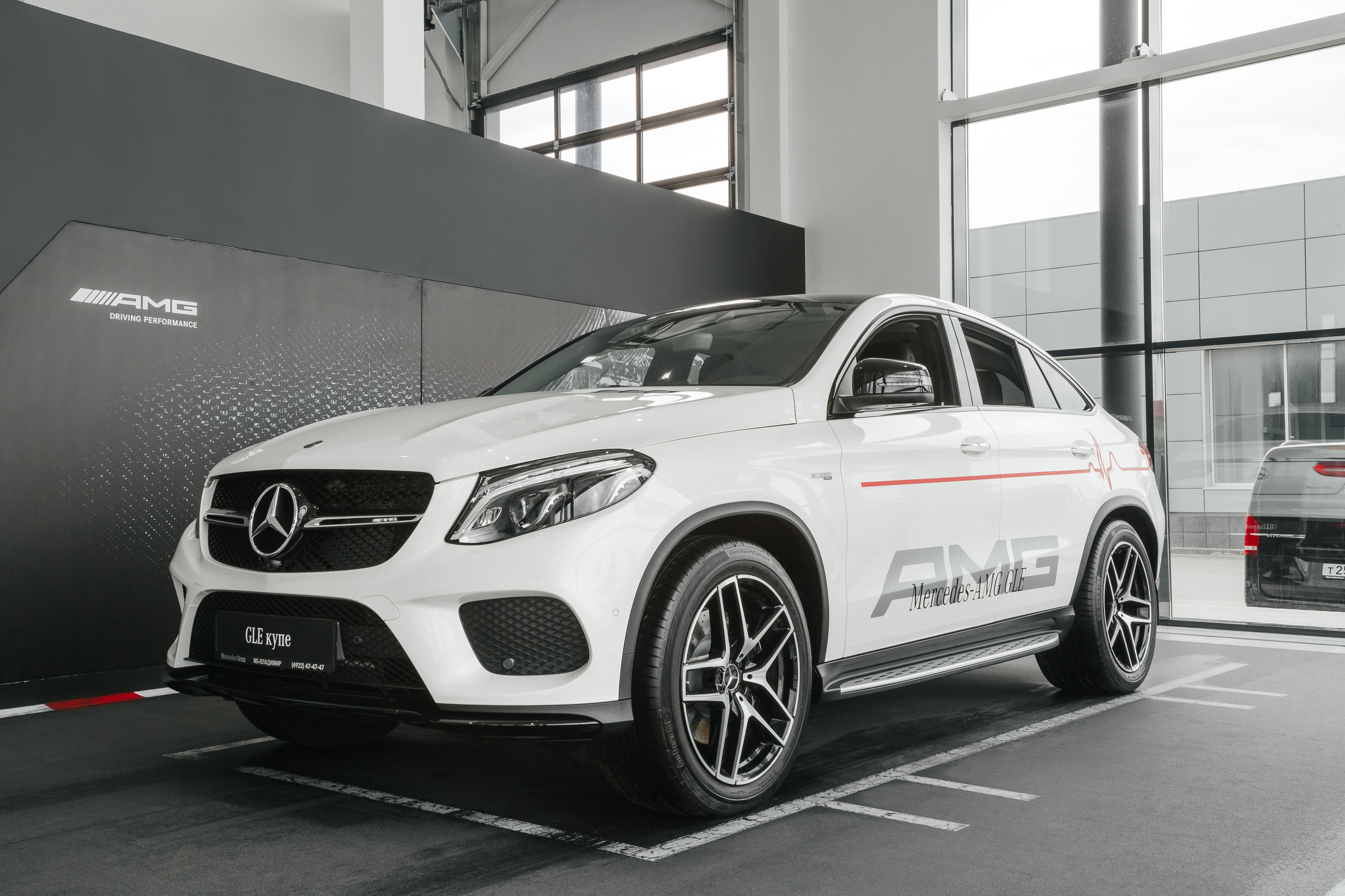 Автомобильная съемка. Фотограф Сергей Наставник. Рекламная фотосъемка любой сложности