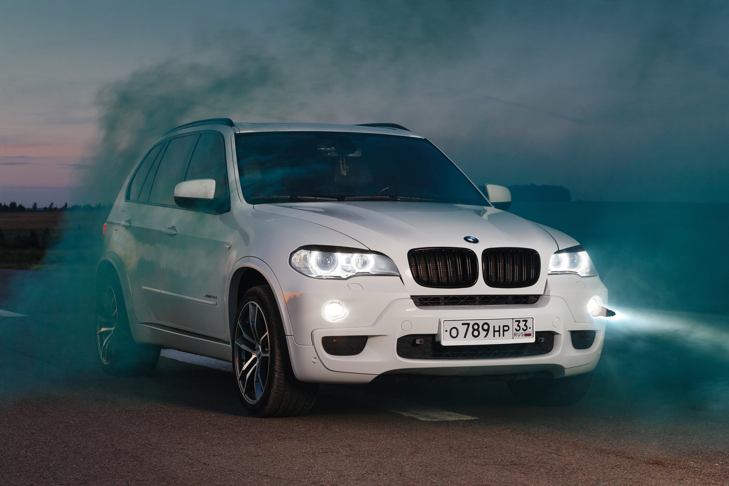 Автомобильная съемка. Фотограф Сергей Наставник. Рекламная фотосъемка любой сложности