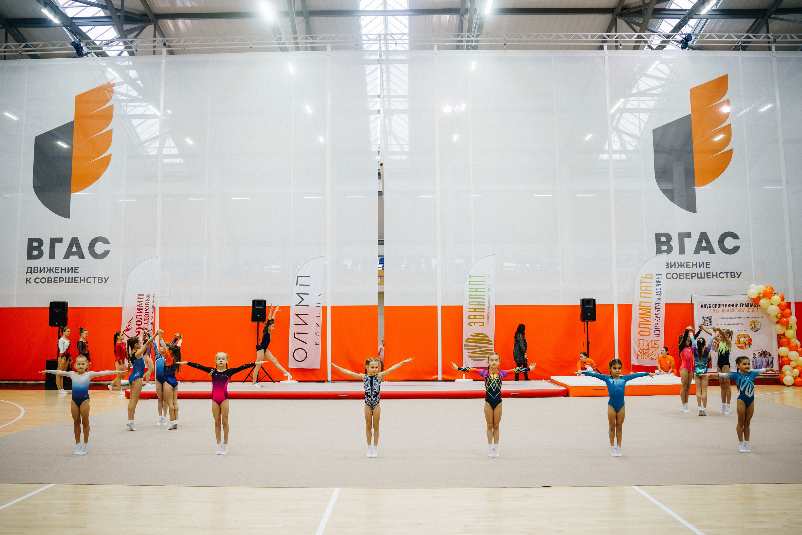 Ангелина Мельникова. Клуб спортивной гимнастики. Фотограф в Воронеже Ольга Космодемьянская