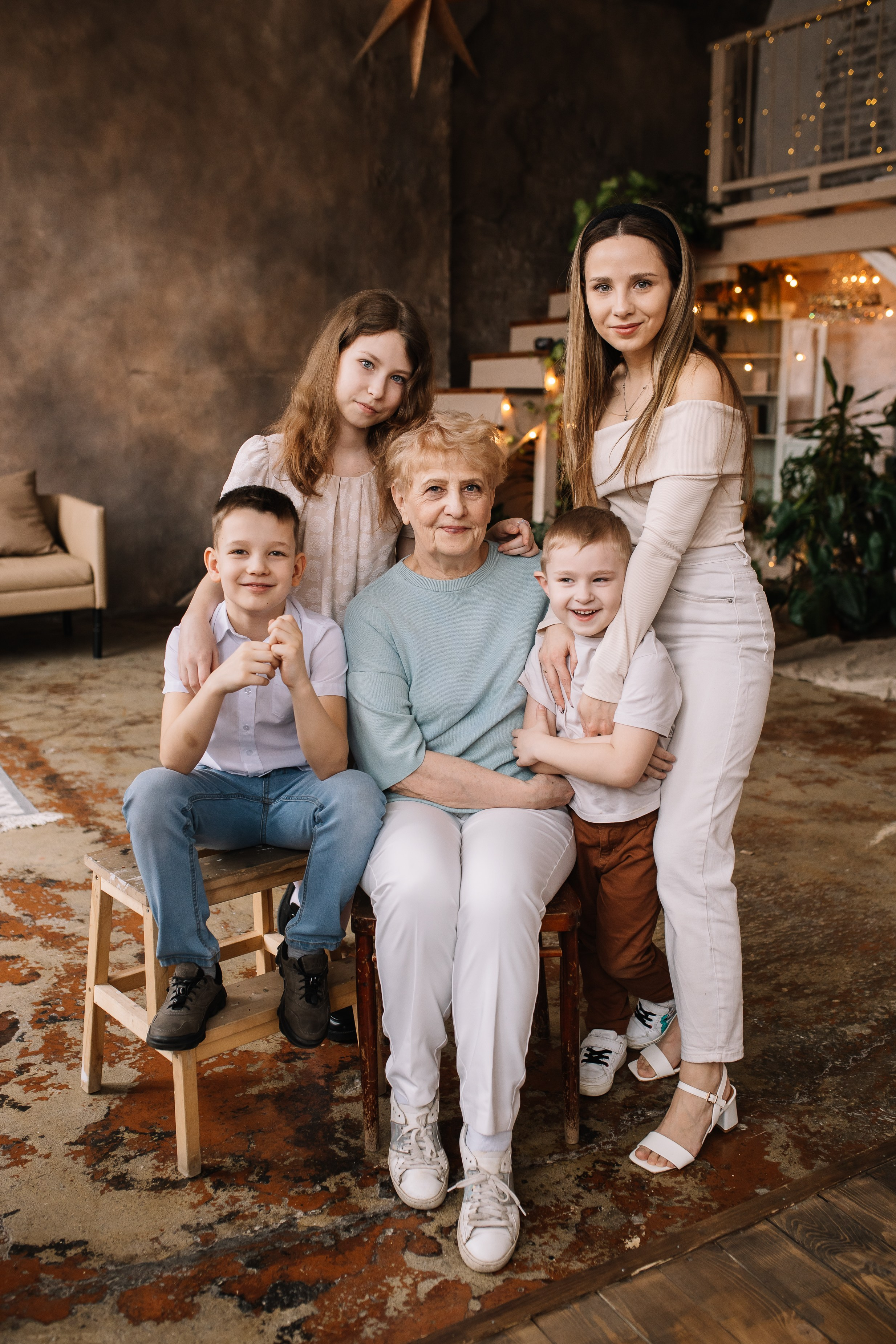 Наталья с большой семьей. Семейный фотограф Трусова Евгения в Екатеринбурге