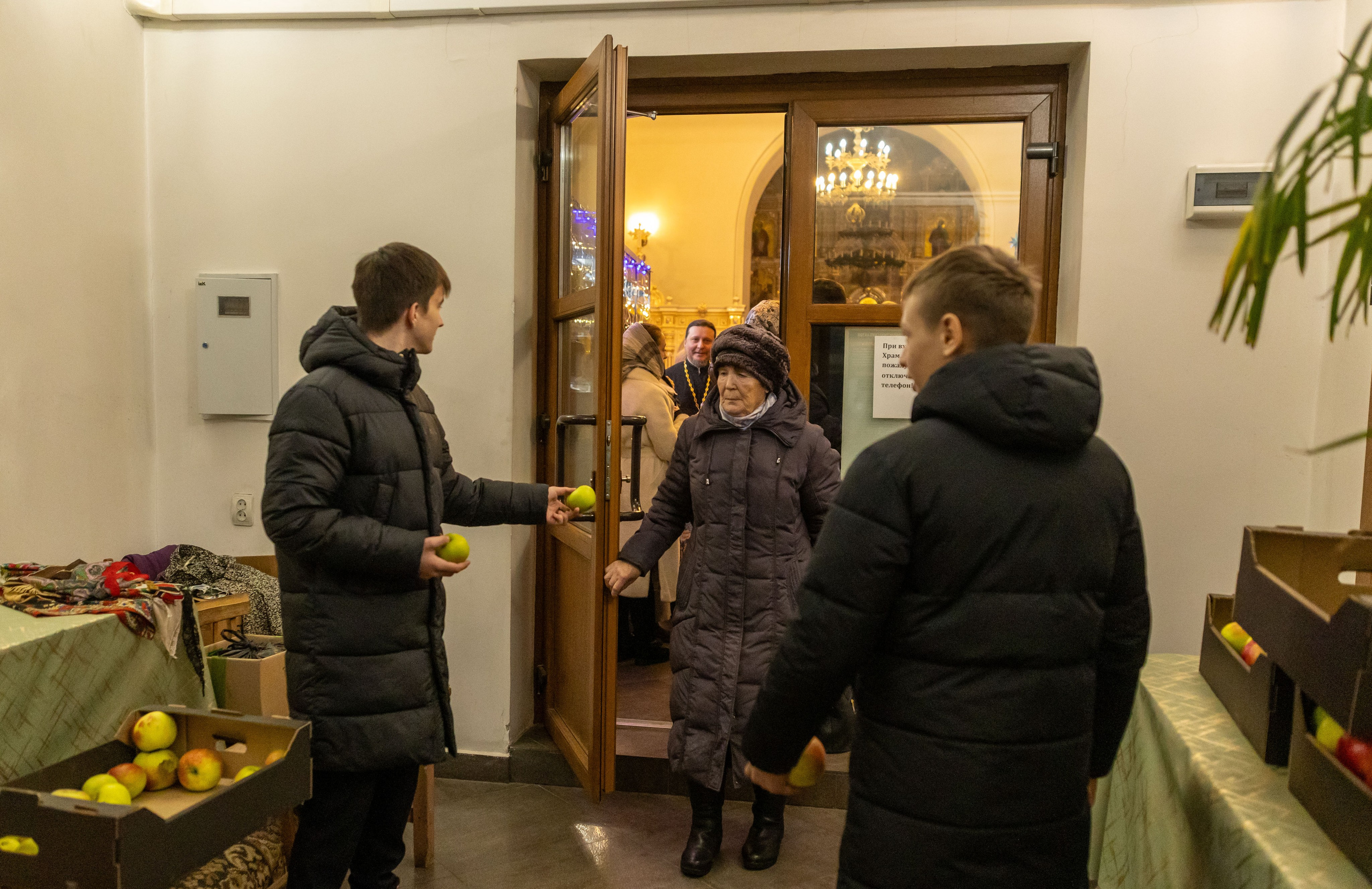 Рождество Владимирский храм с Красное. Семейный и детский фотограф Анна Петракова