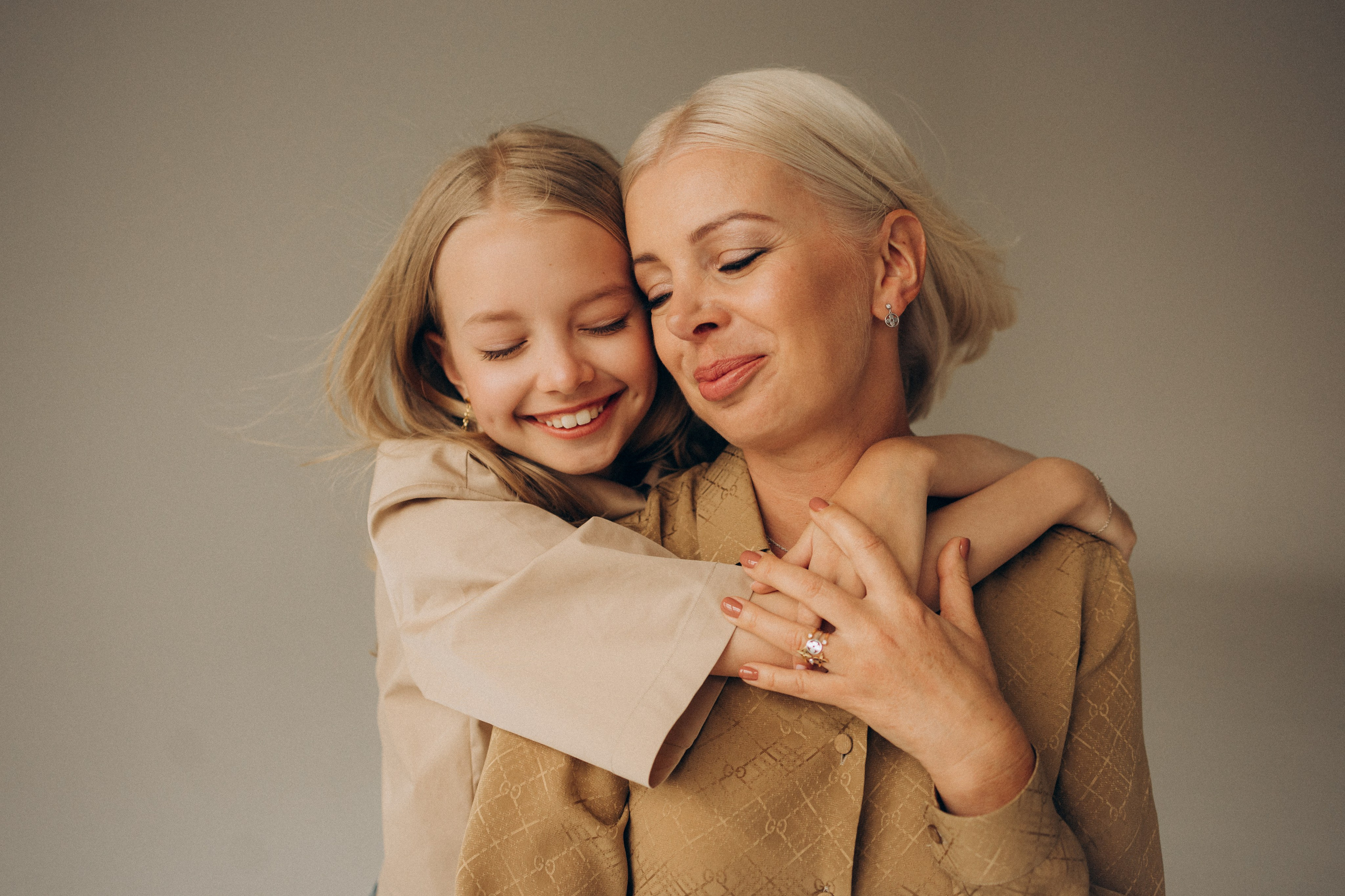 Семейная фотосессия Москва, семейный фотограф в Москве, семейная фотосессия, детский фотограф, семейная фотосессия в студии, фотосессия поколения, поколение, фотосессия всей семьи