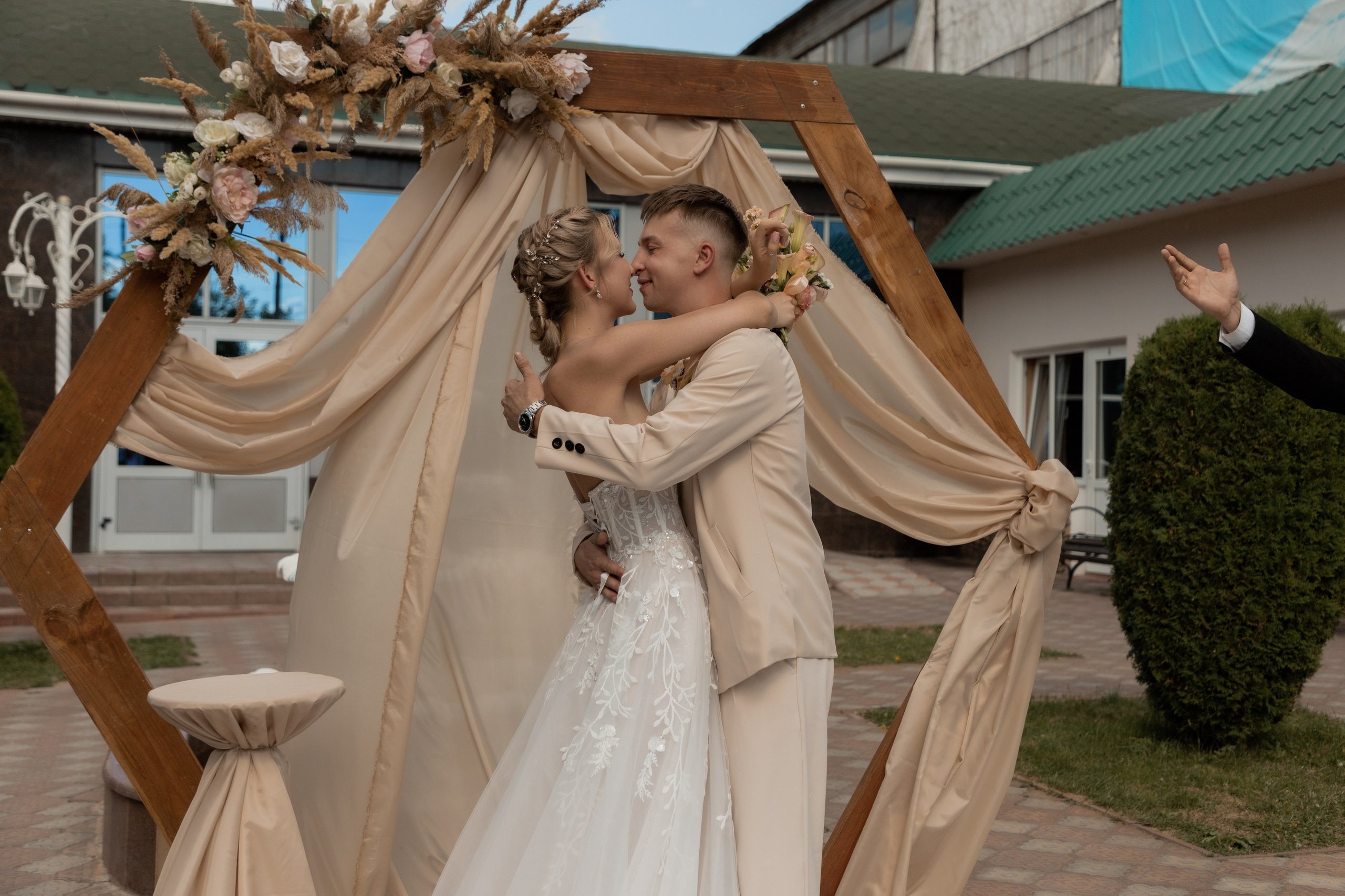 Роман и Александра (банкет). Свадебный фотограф Ангелина Сунгатулина | Саратов | Балаково | Вольск