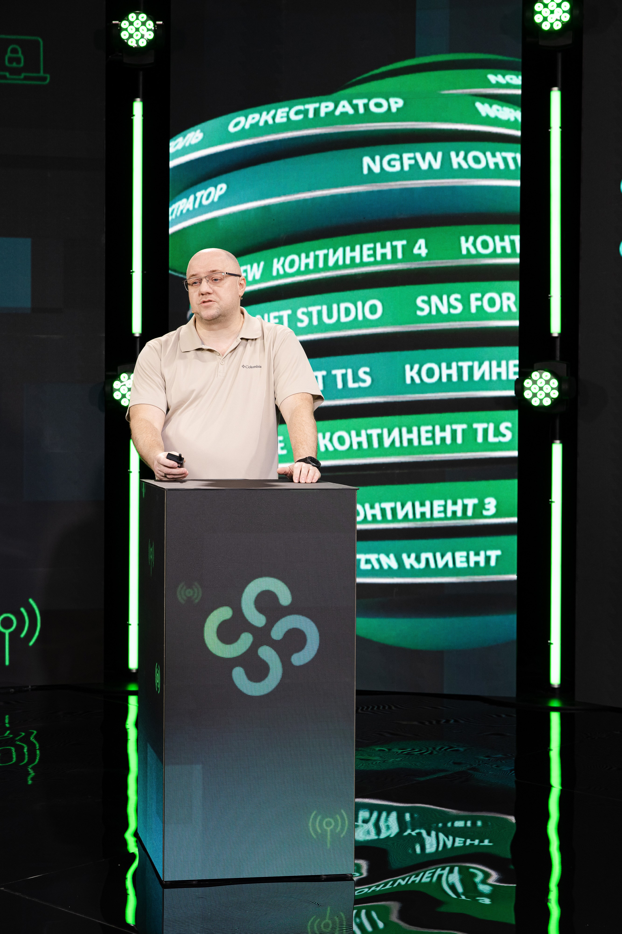 Онлайн эфир. Свадебный репортажный фотограф в Москве