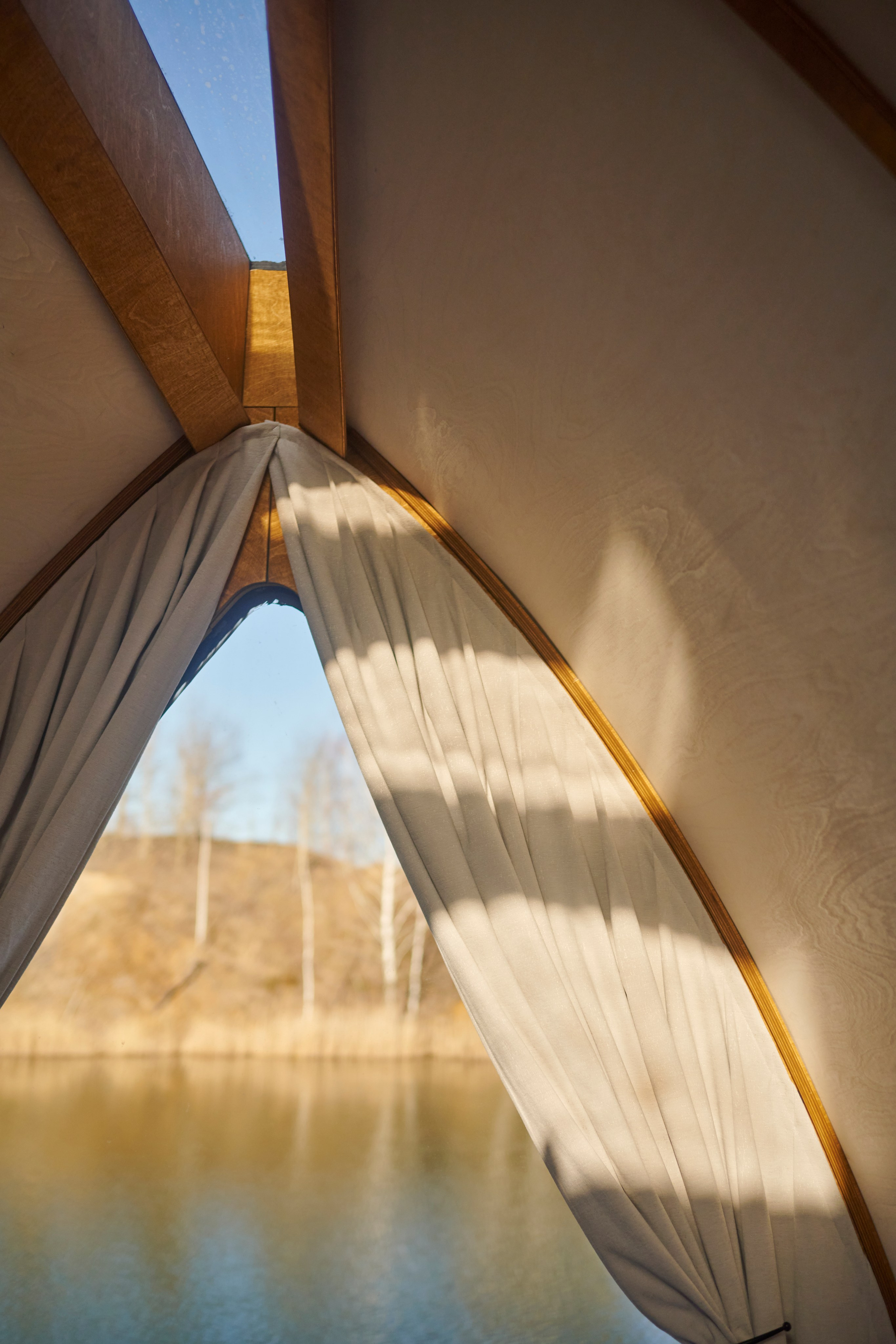 Глэмпинг «Аномалия» — фотосъёмка для сайта и бронирований | Свободный Продакшн. Интерьерный и архитектурный фотограф Москва и МО. Свободный Роман