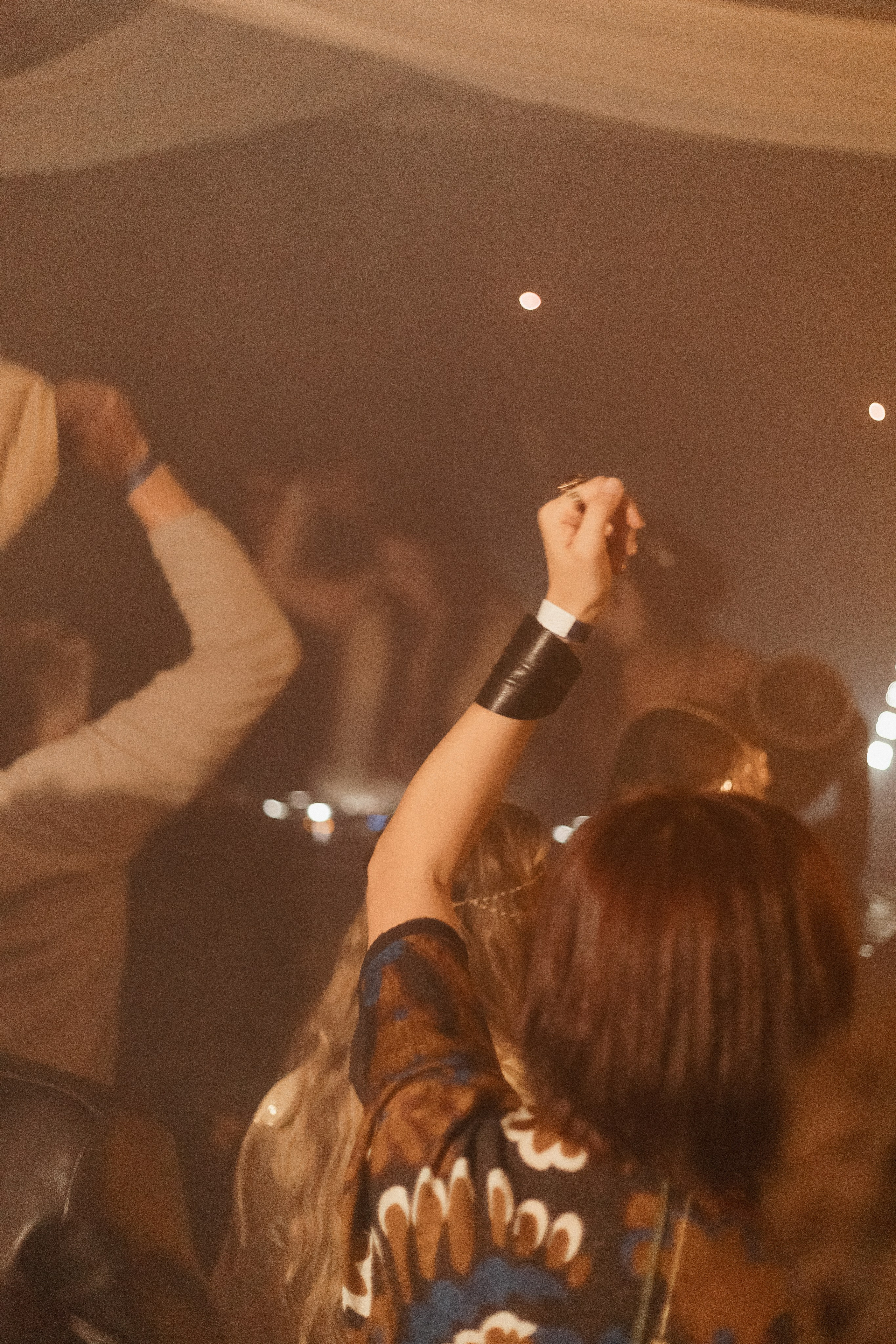 ILLEGAL FRIENDS — MIRAGE [PART II]. СВОИ. ФОТООТЧЕТЫ-СОБЫТИЯ-МЕСТА