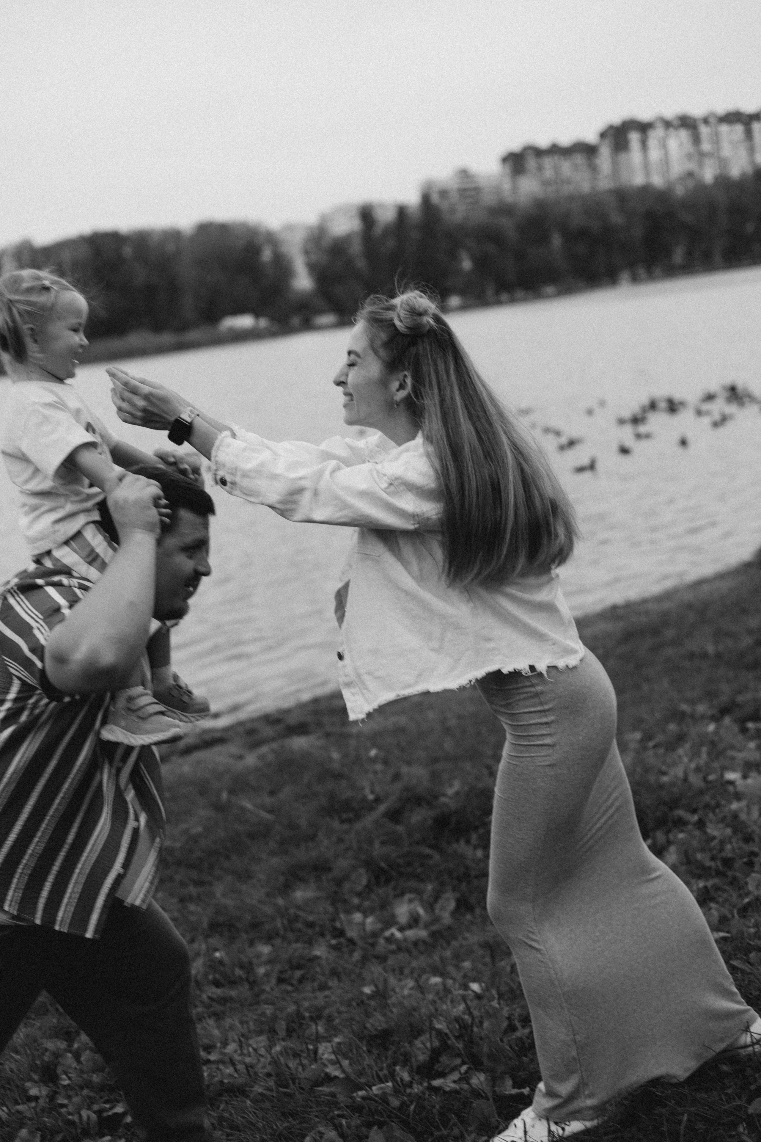 Анюта 2 года_Солнечный остров. Isaevamarina.wfolio.pro