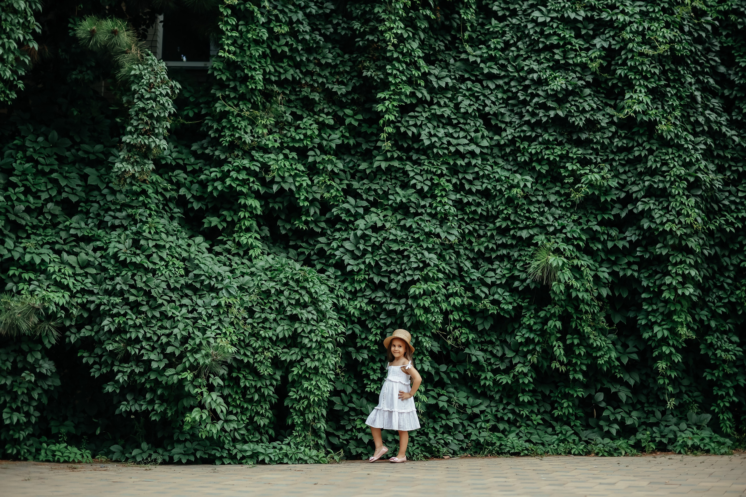 Летняя фотосессия в Ростовском парке. Аделина и Дарина. Omar Shapiev