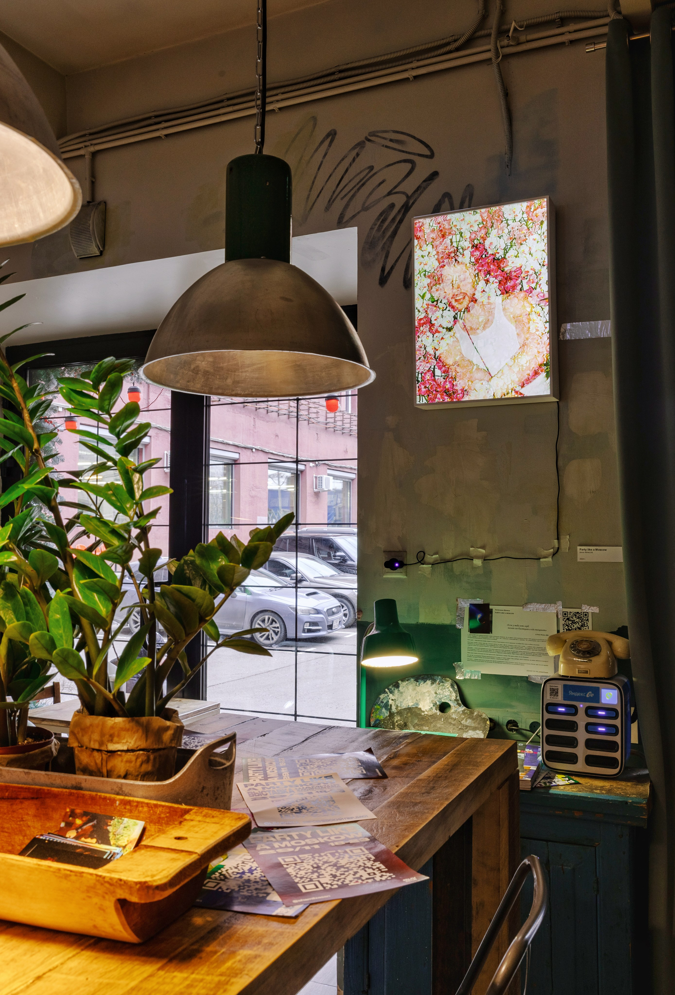 Party like a Moscow EXHIBITION Oliv Pizza 🍕. Портретный и ивент-фотограф в Москве