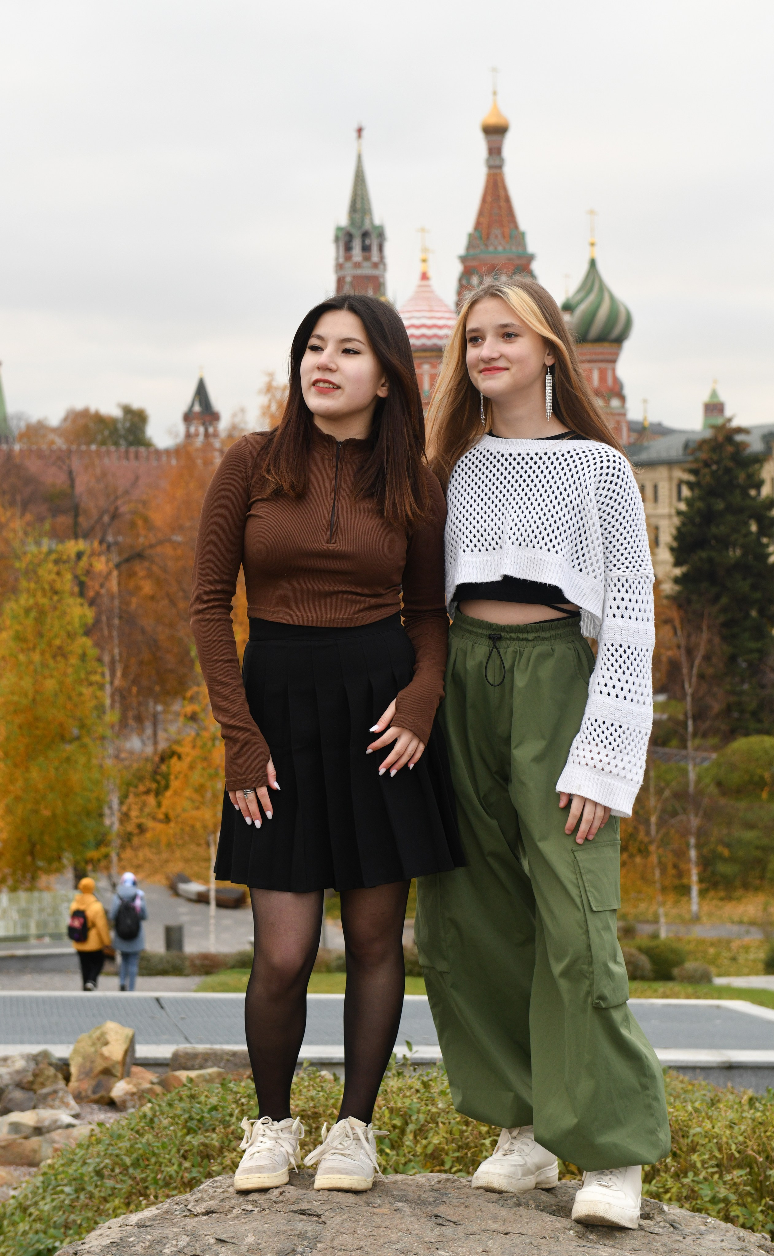 Прогулка в парке Зарядье. Свадебный и портретный фотограф в Москве Галина Борисова