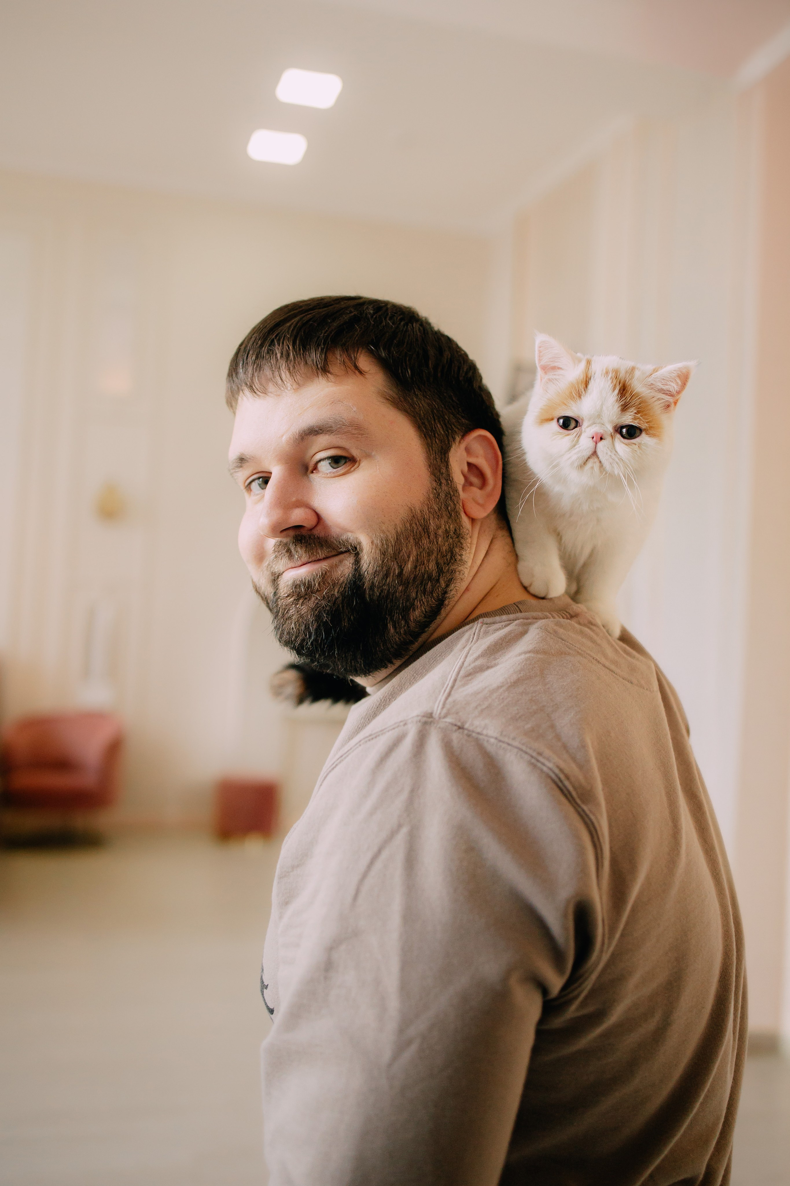 Султан, Мэй Мэй и Шанталь и их семья