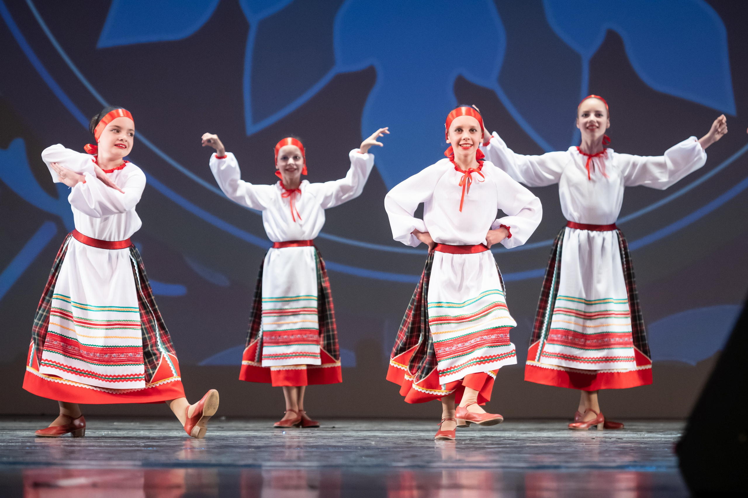 15 сентября, концерт БКЗ. Золотое яблочко